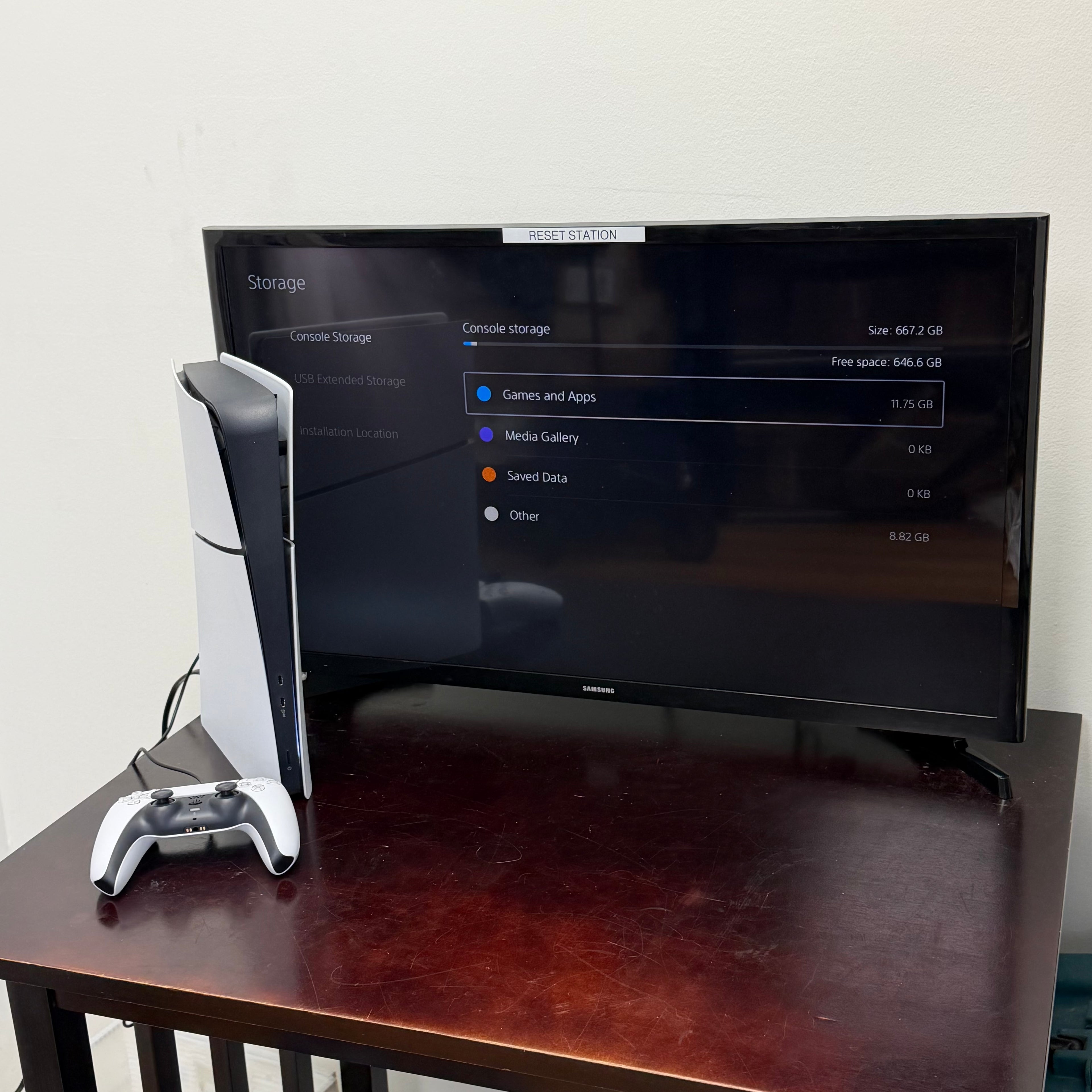 Sony PS5 Digital Edition Fortnite Bundle 825GB 4K HDR White CFI-2115