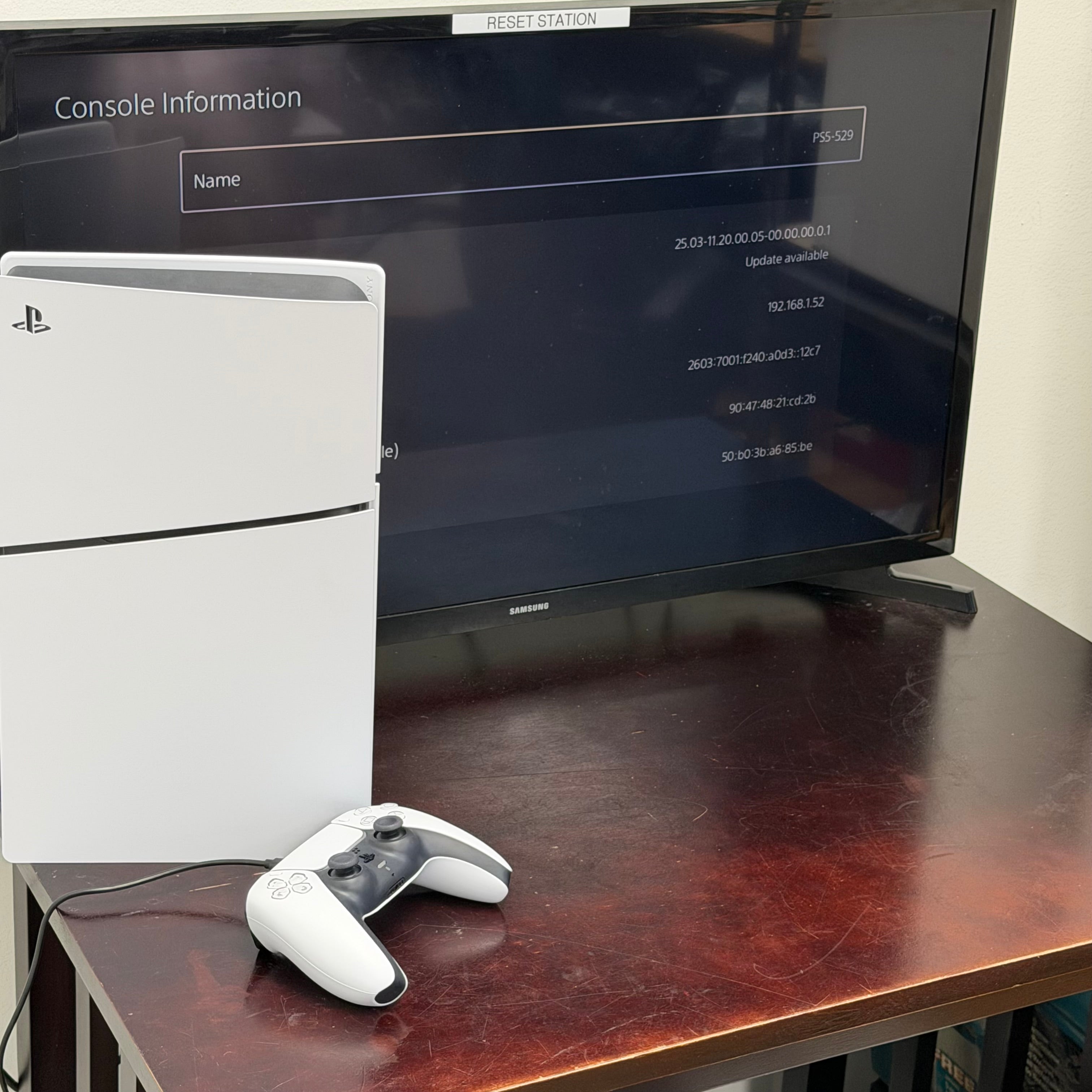 Sony PS5 Digital Edition Fortnite Bundle 825GB 4K HDR White CFI-2115