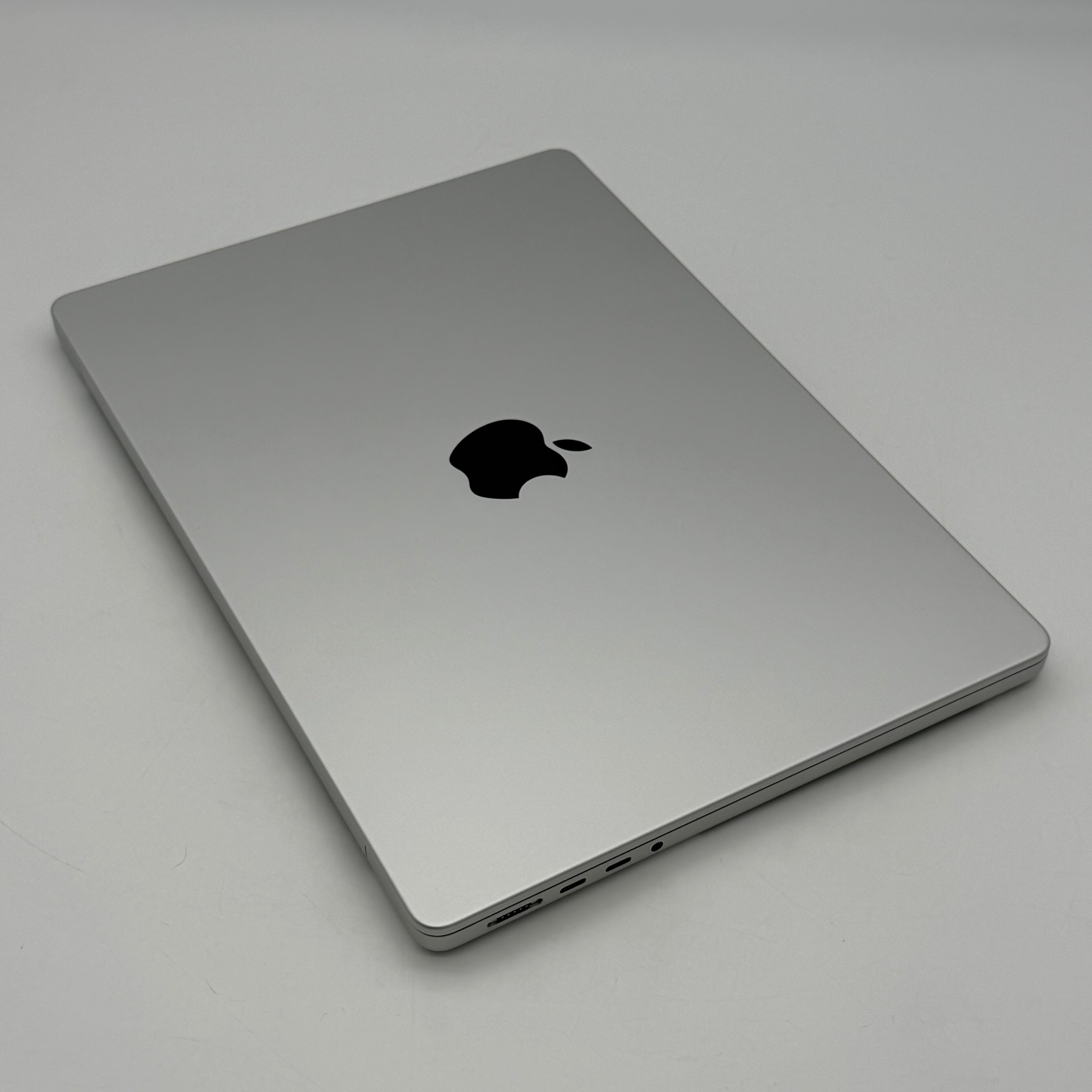 Apple MacBook Pro 14" M4 4.4GHz 16GB RAM 1TB SSD A3112 100%BH - OPEN BOX