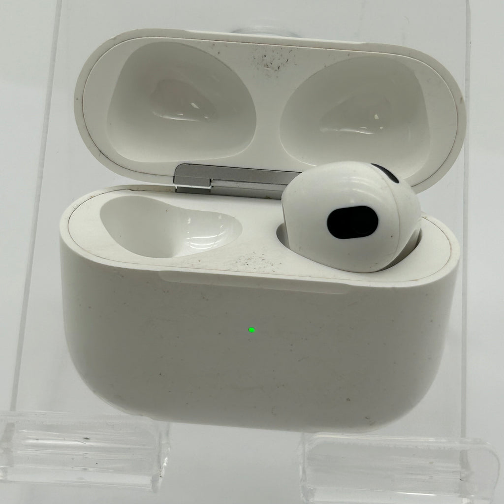 Apple AirPods A2897 1st Gen Wireless Bluetooth Single Earbud w/ Charging Case White