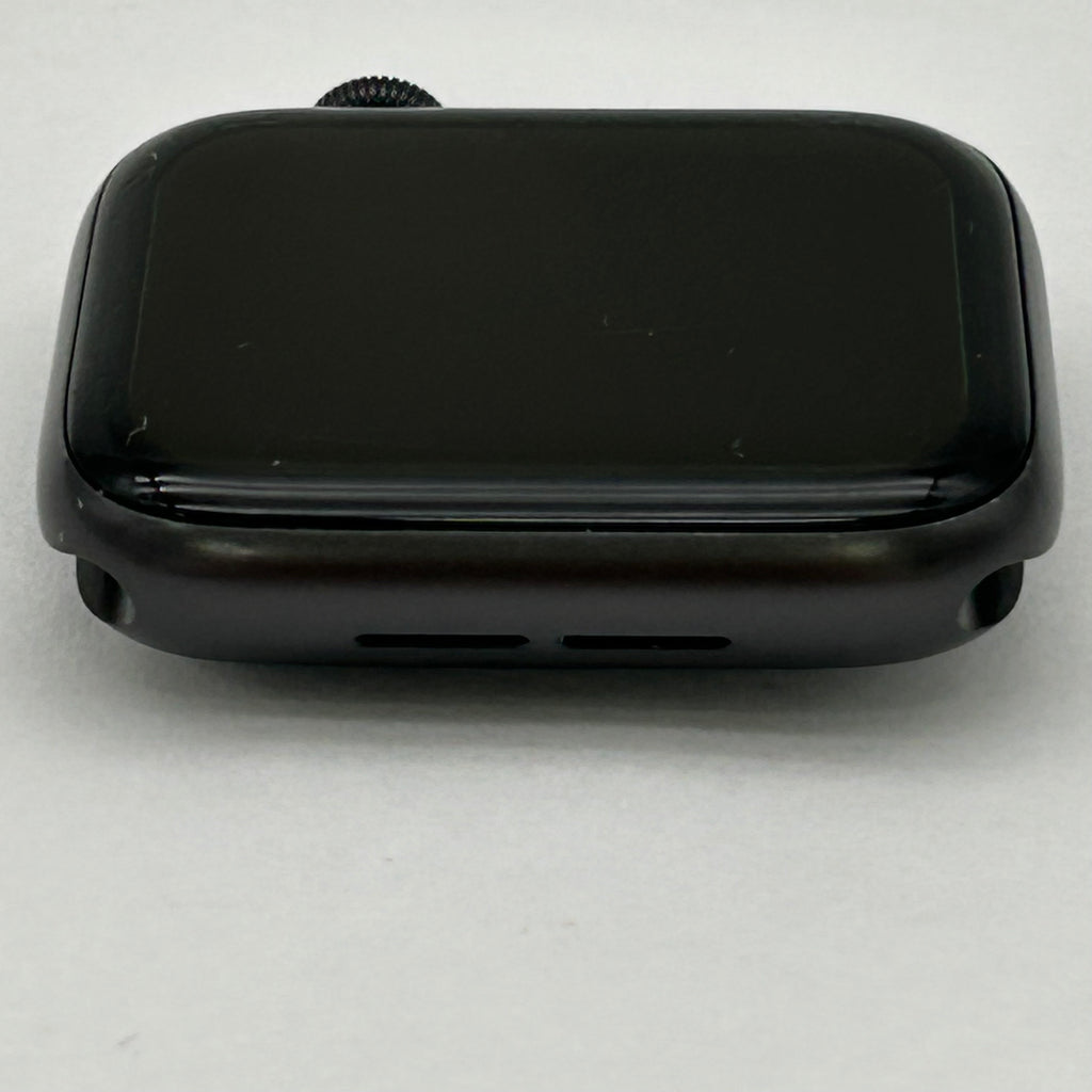 Apple Watch Edition 1st Gen A1553 (2015) GPS Only 44mm Space Black
