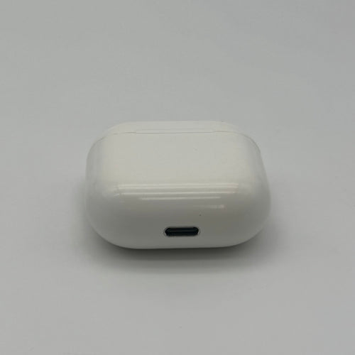 Apple AirPods 4th Gen Replacement Charging Case Only A3058 - Used