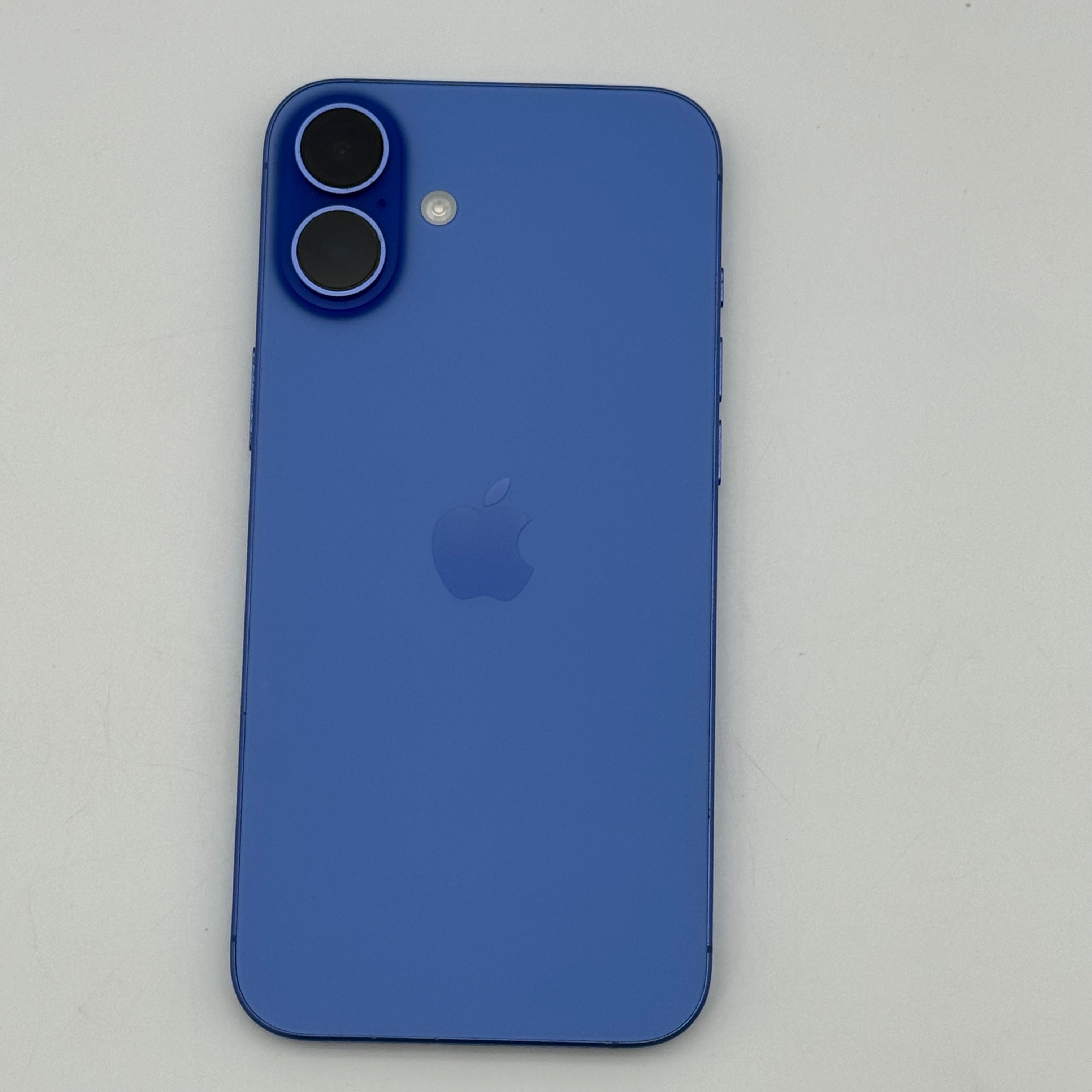 Unlocked Apple iPhone 16 Plus A3082 256GB BH 100% Ultramarine - Clean IMEI