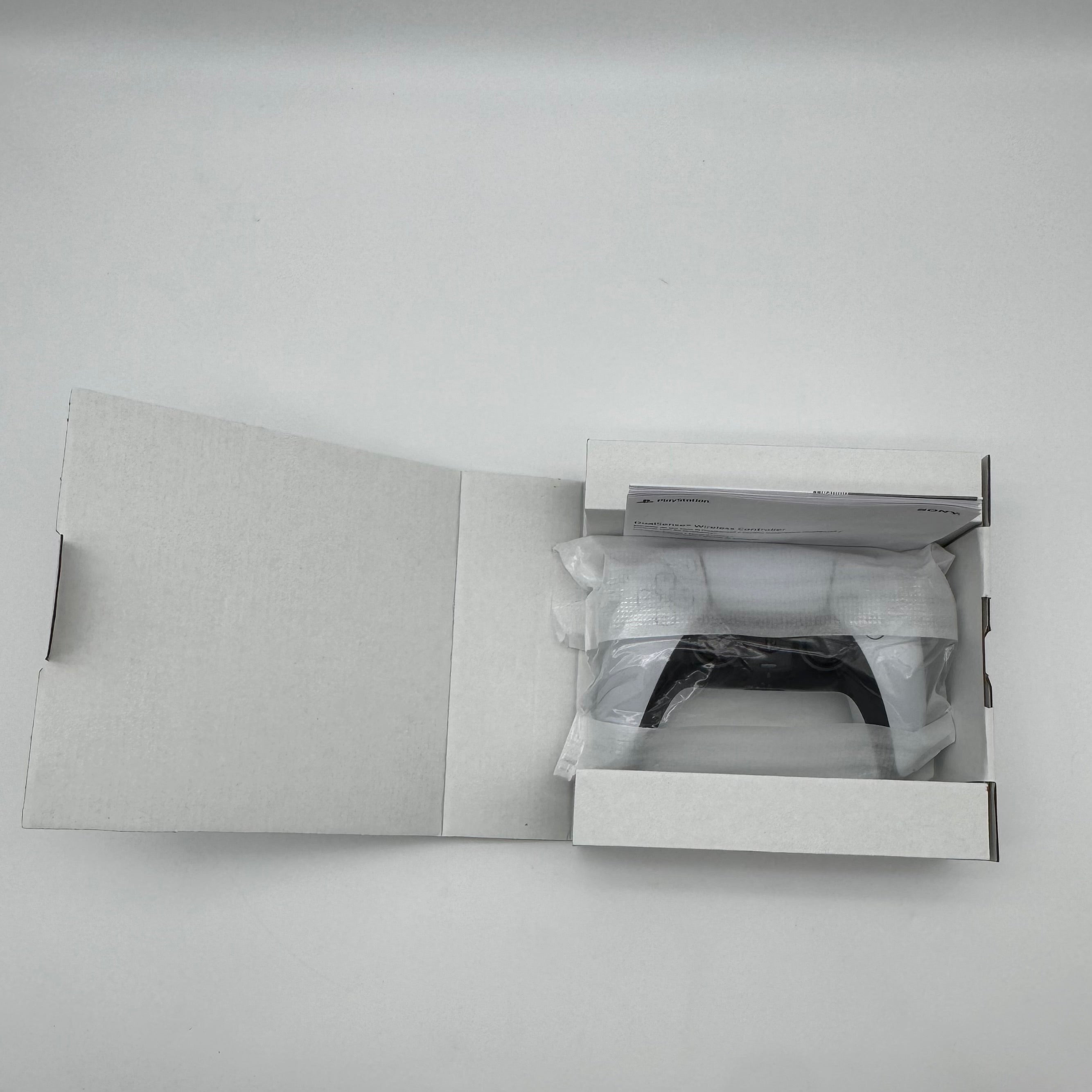 Sony PS5 CFI-ZCT1W Wireless Controller - White Used With Box
