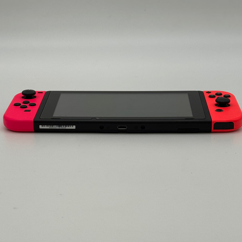 Nintendo Switch HAC-001(-01) 32GB Console with Joy‑Con w/ 64GB SD CARD, CASE & 1 GAME