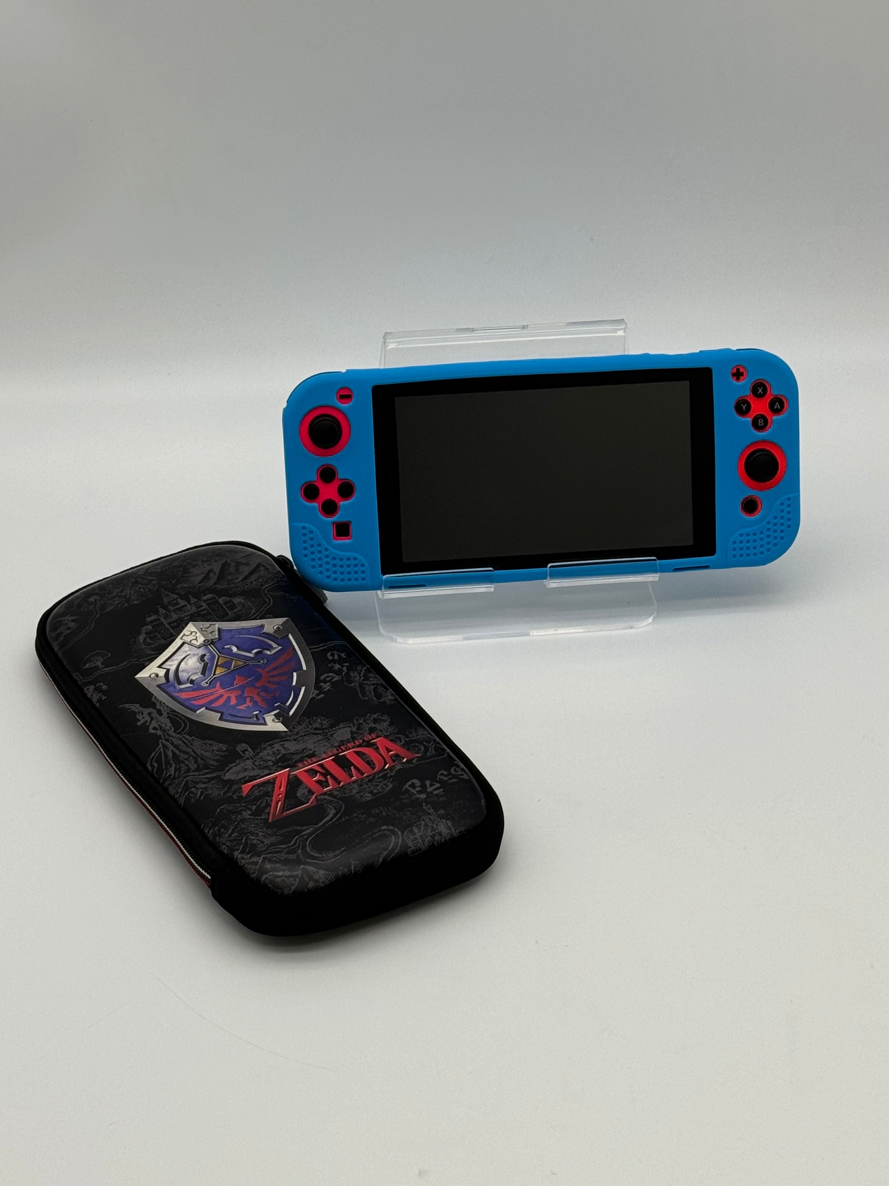 Nintendo Switch HAC-001(-01) 32GB Console with Joy‑Con w/ 64GB SD CARD, CASE & 1 GAME