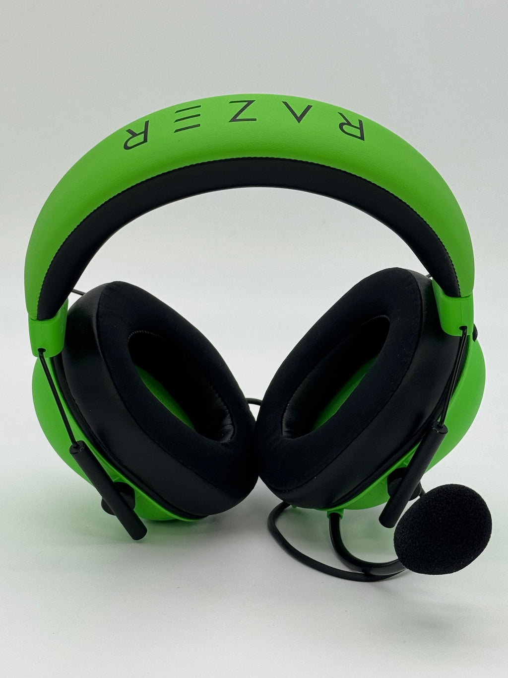 Razer Kraken V4 X Wired Gaming Headset - Minecraft Green Ed. Excellent Condition
