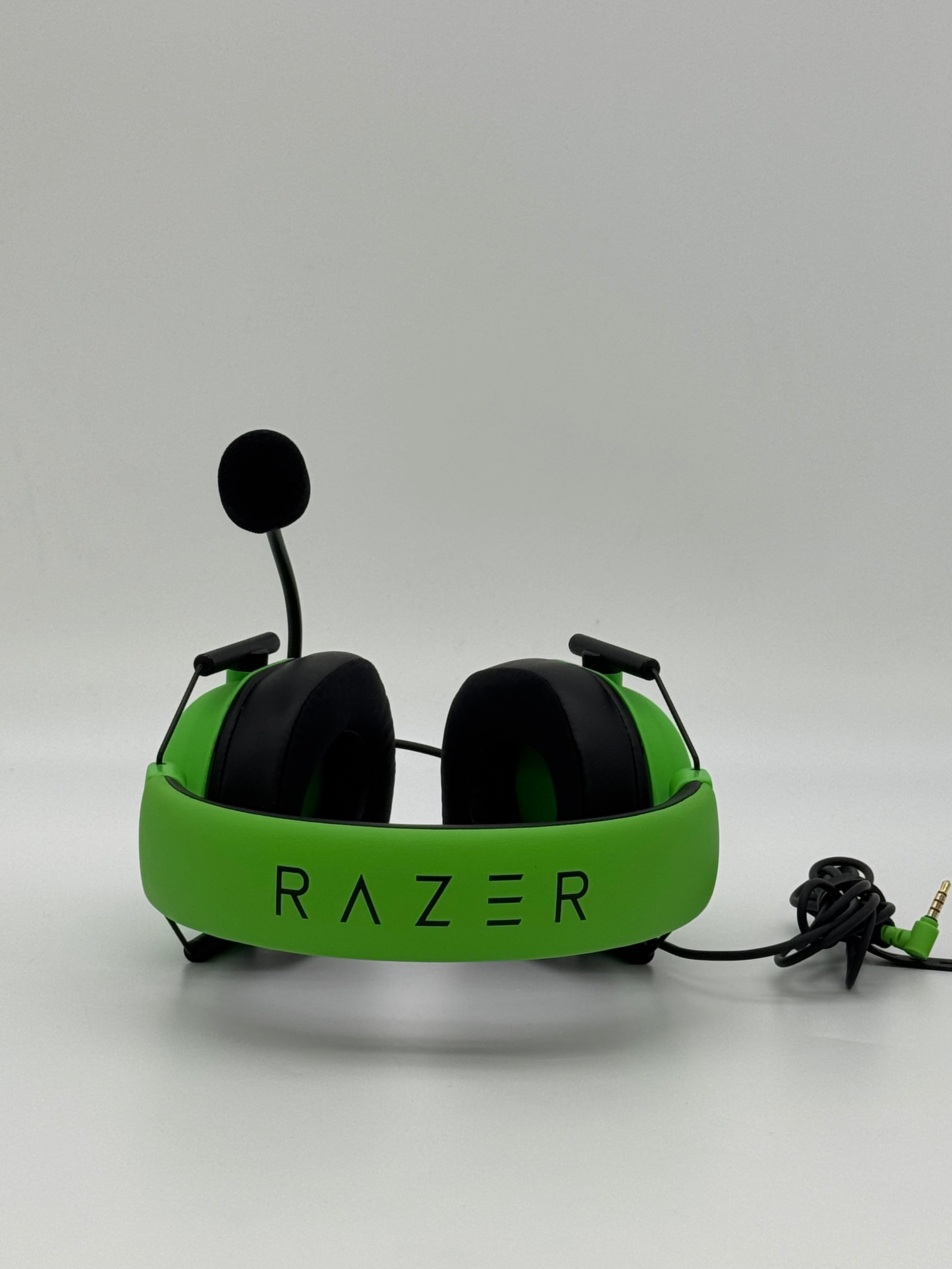 Razer Kraken V4 X Wired Gaming Headset - Minecraft Green Ed. Excellent Condition