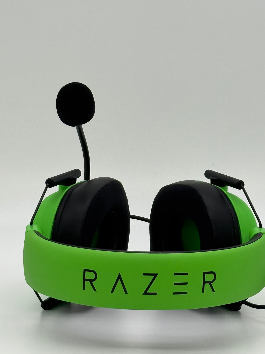 Razer Kraken V4 X Wired Gaming Headset - Minecraft Green Ed. Excellent Condition