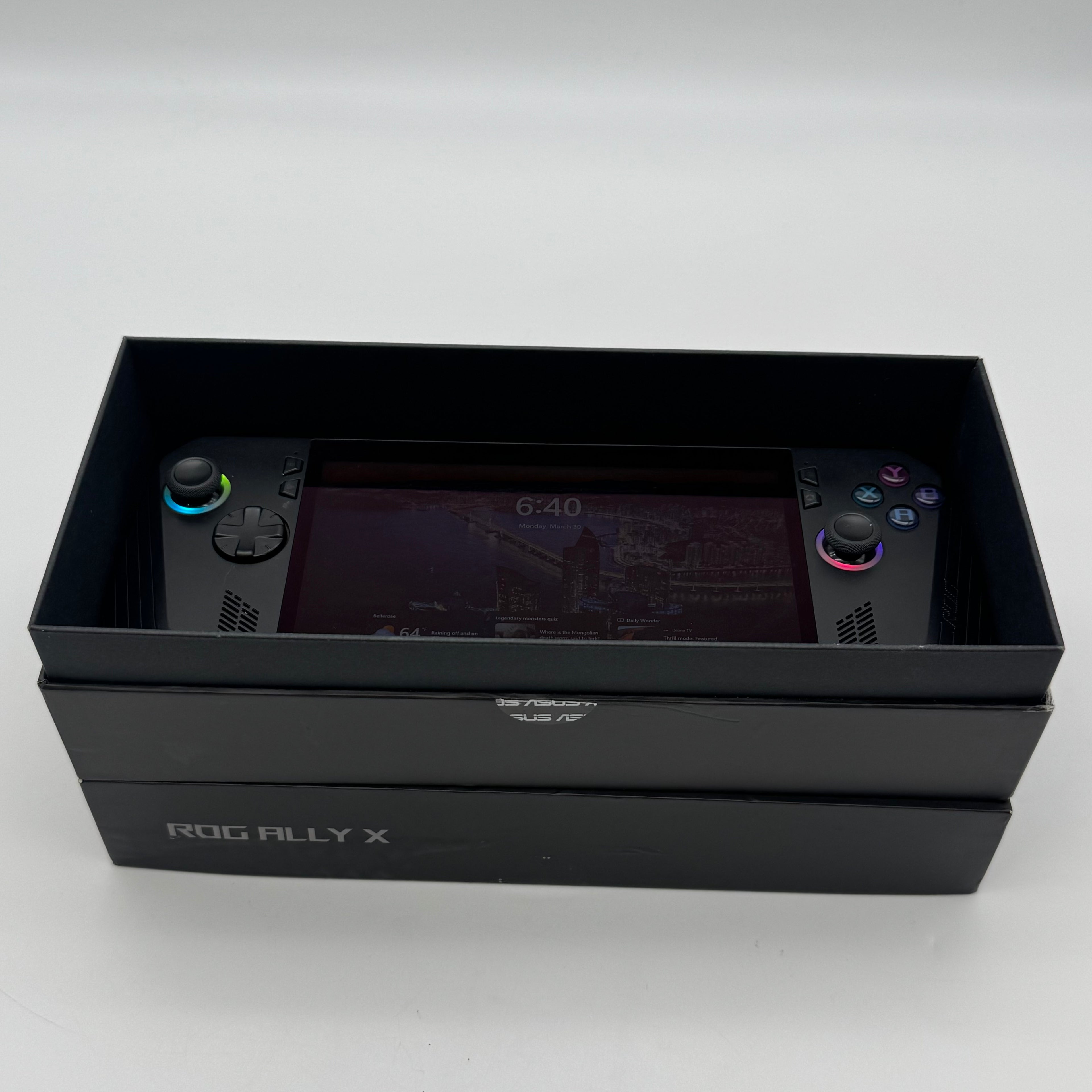 Asus ROG Ally X 2024 1TB Ryzen Z1 Extreme Handheld Gaming Console RC72LA ALLYX Z1X
