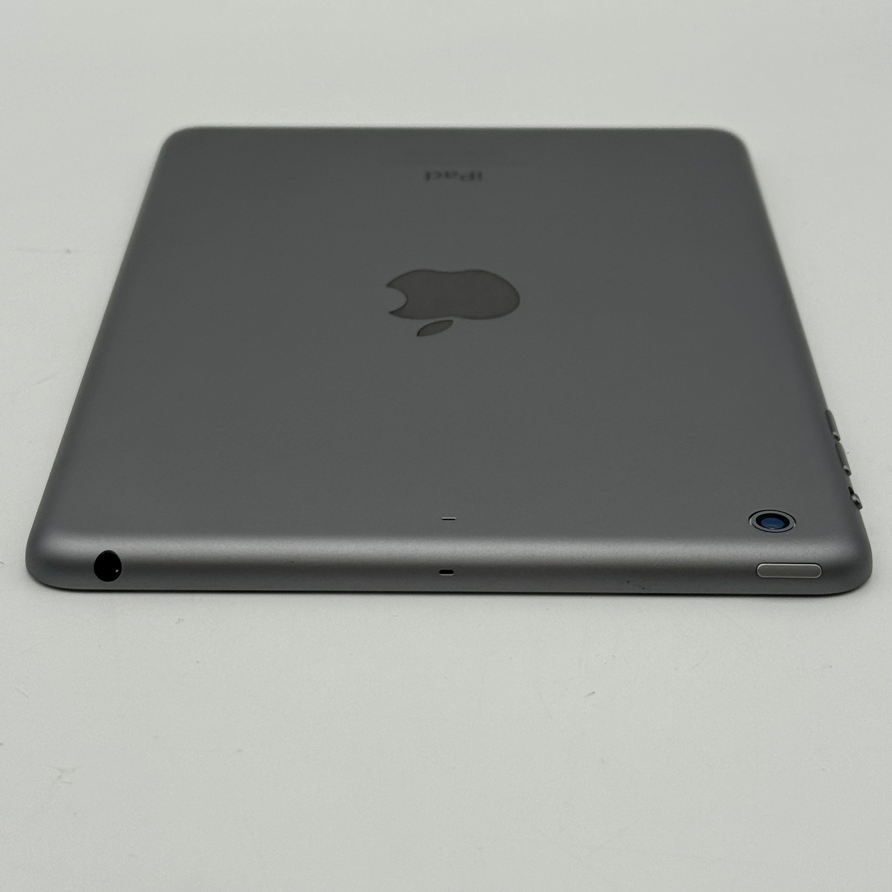 Apple iPad Mini (2nd Gen) A1489 - Black - 16GB - Wi-Fi Only