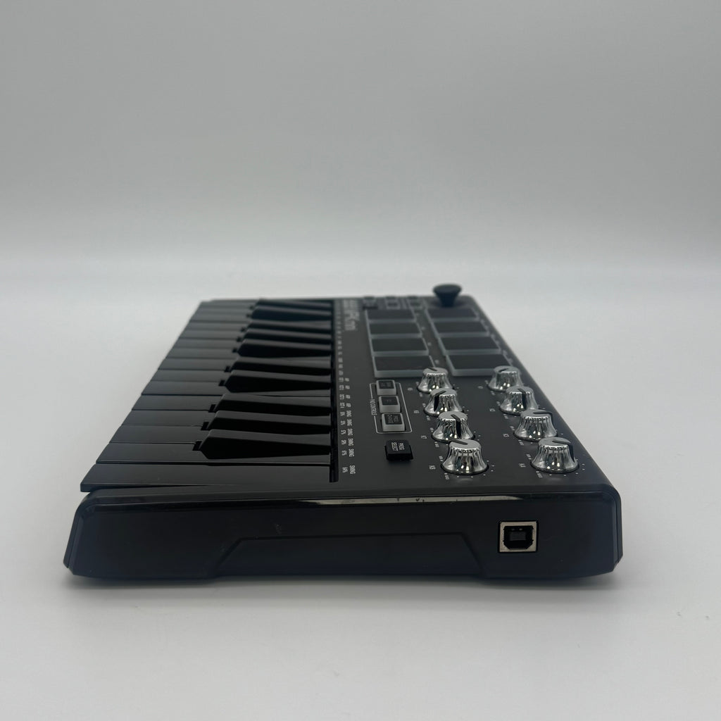 Akai Professional MPK Portable MIDI Controller MINI - Untested