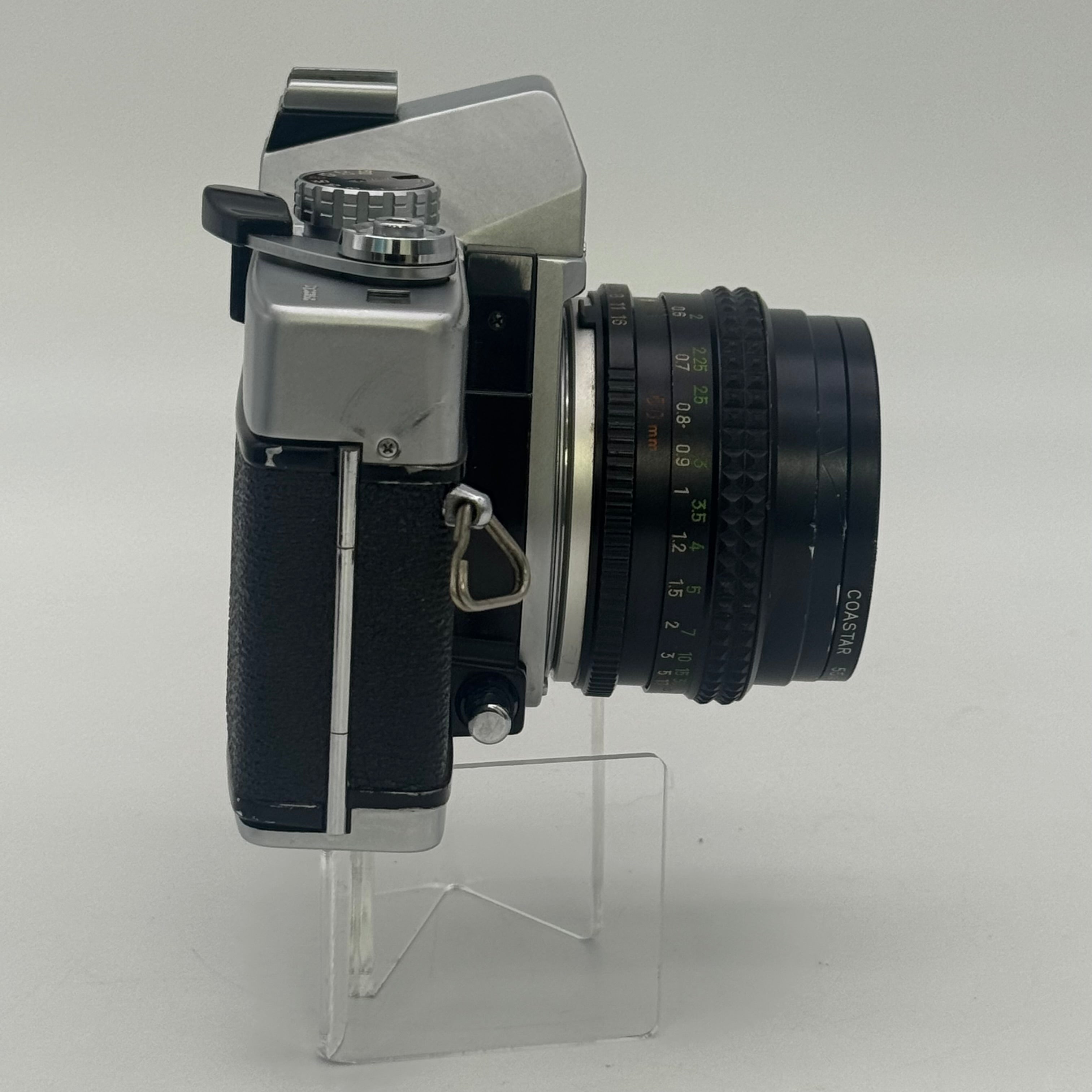 Minolta SRT 100 35mm SLR Film Camera with MC Rokkor-PF 1:1.9 f=55mm Lens