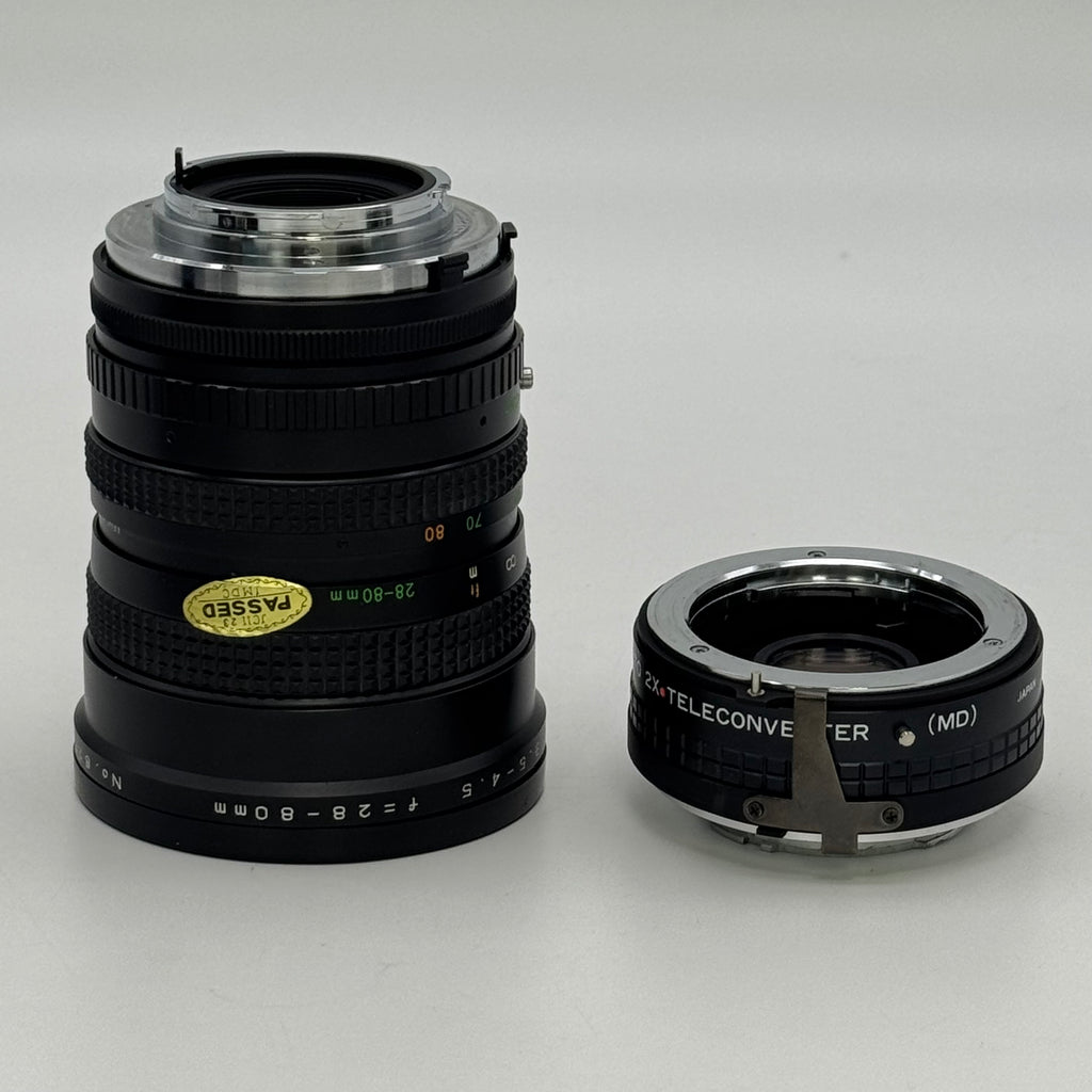 Sakar Macro Zoom 28-80mm f3.5-4.5 Camera Lens Black w/Accessories