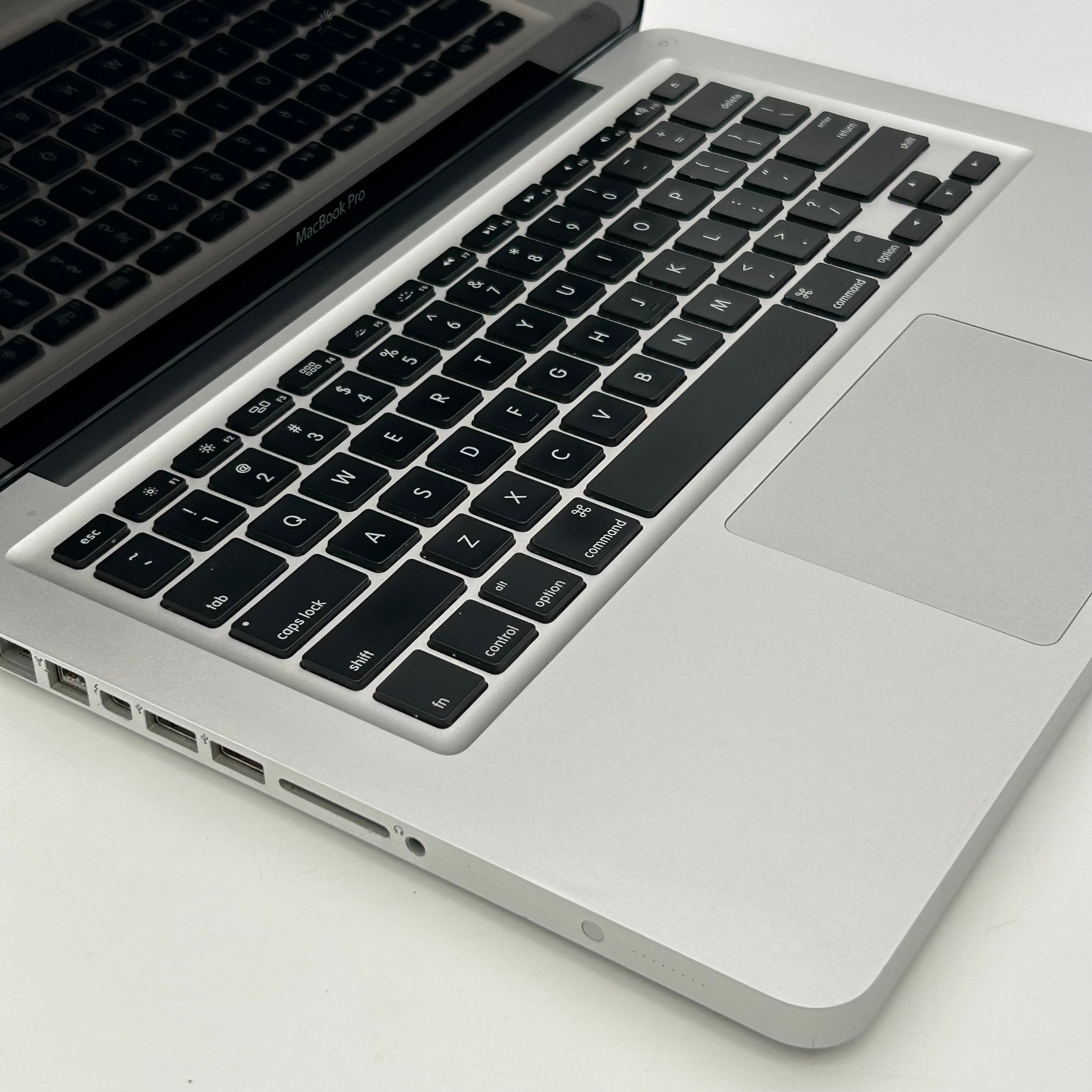 Apple MacBook Pro 13" A1278 2011 Core i5 2.3GHz 4GB 320GB Silver