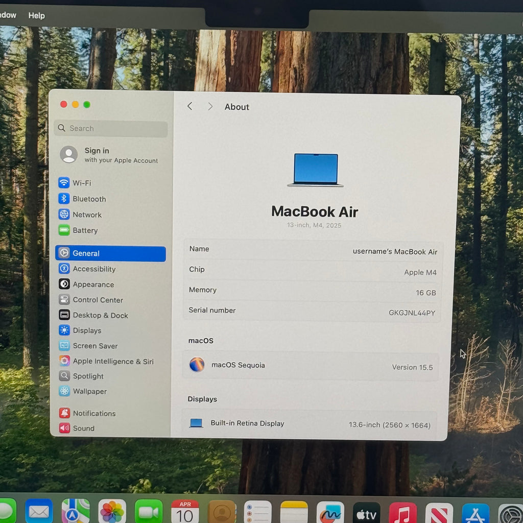 Apple MacBook Air 13.3-inch M4 A3240 2025 16GB 256GB Silver