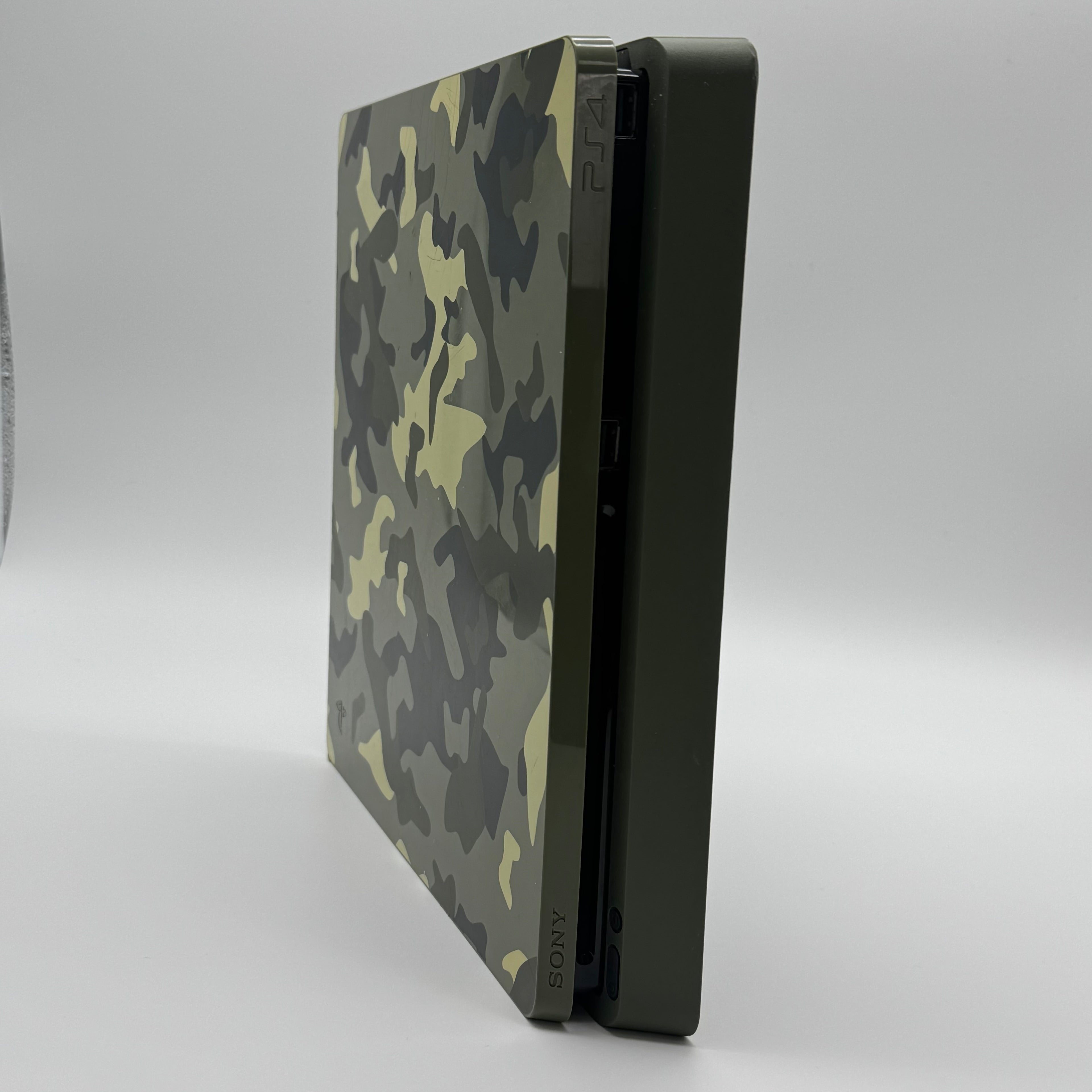 Sony Playstation 4 CUH-2115B Slim Green Camo Console Only, No HDD, For Parts, As-Is