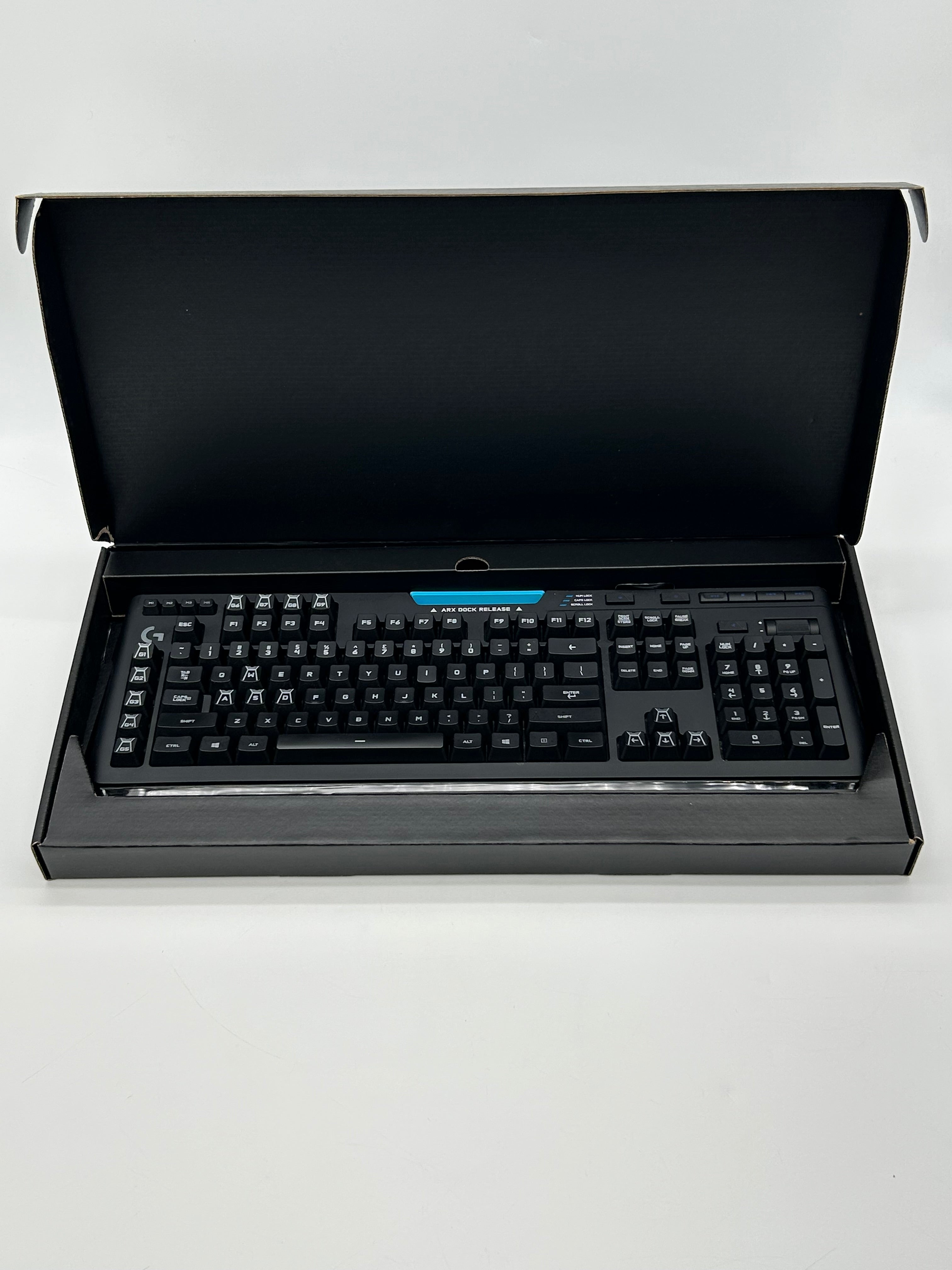 Logitech G910 Orion Spectrum RGB Mechanical Gaming Keyboard - Black Tested/Works