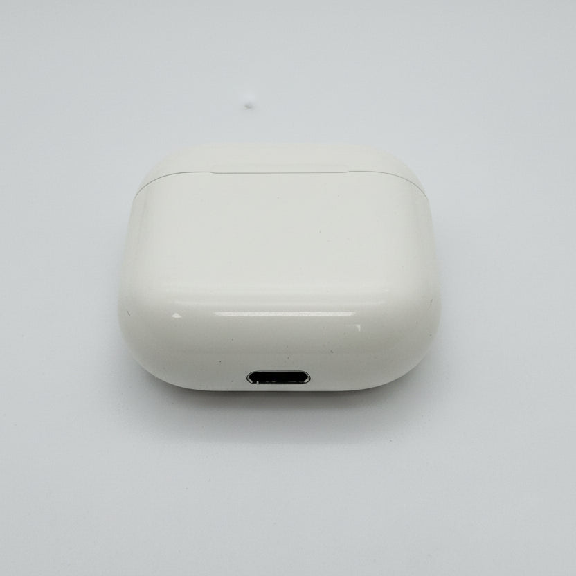 Apple AirPods (4th Gen) Complete Set A3058 A3050 A3053