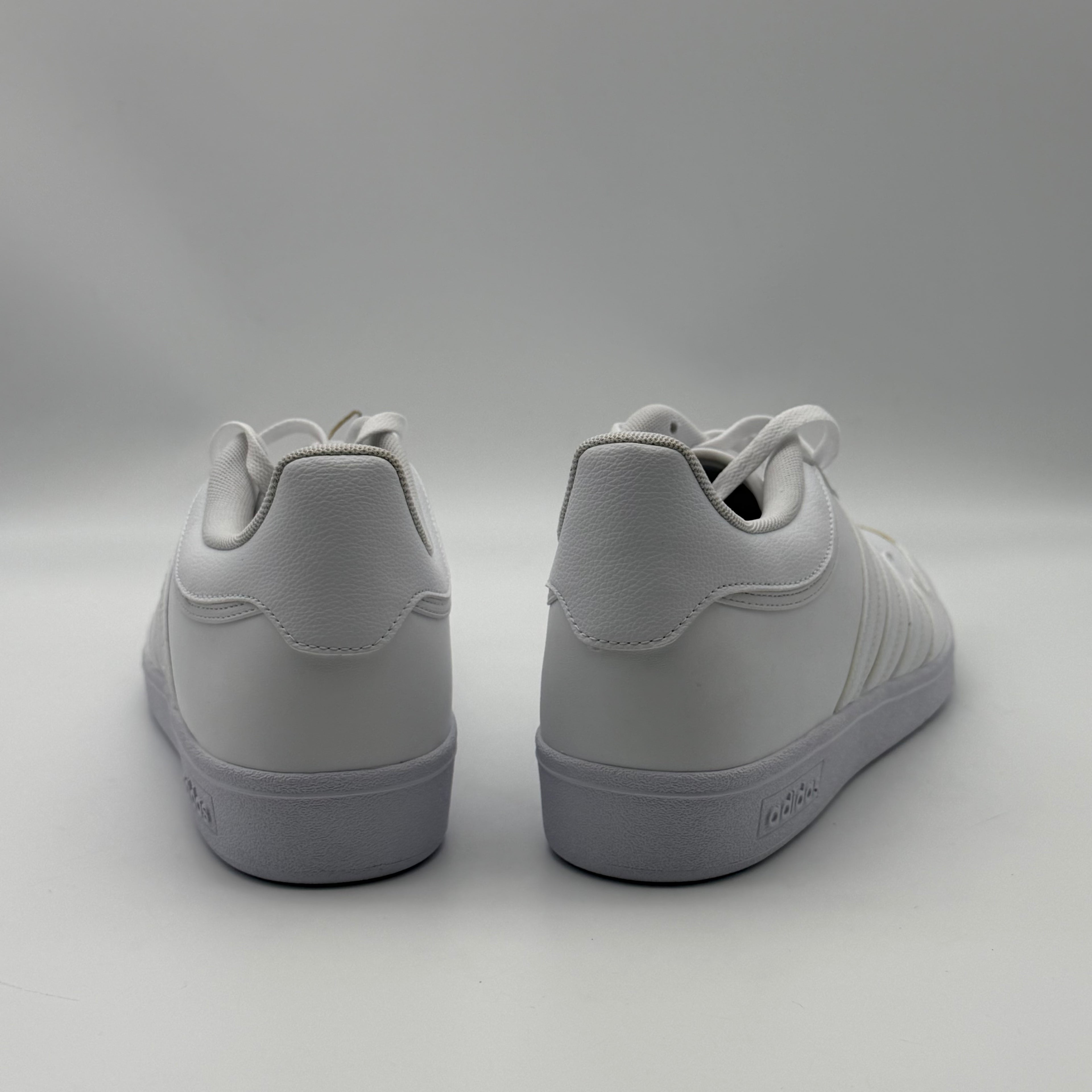 Adidas Hoops 4.0 JH6141 Sneakers US Men 13 White New Open Box