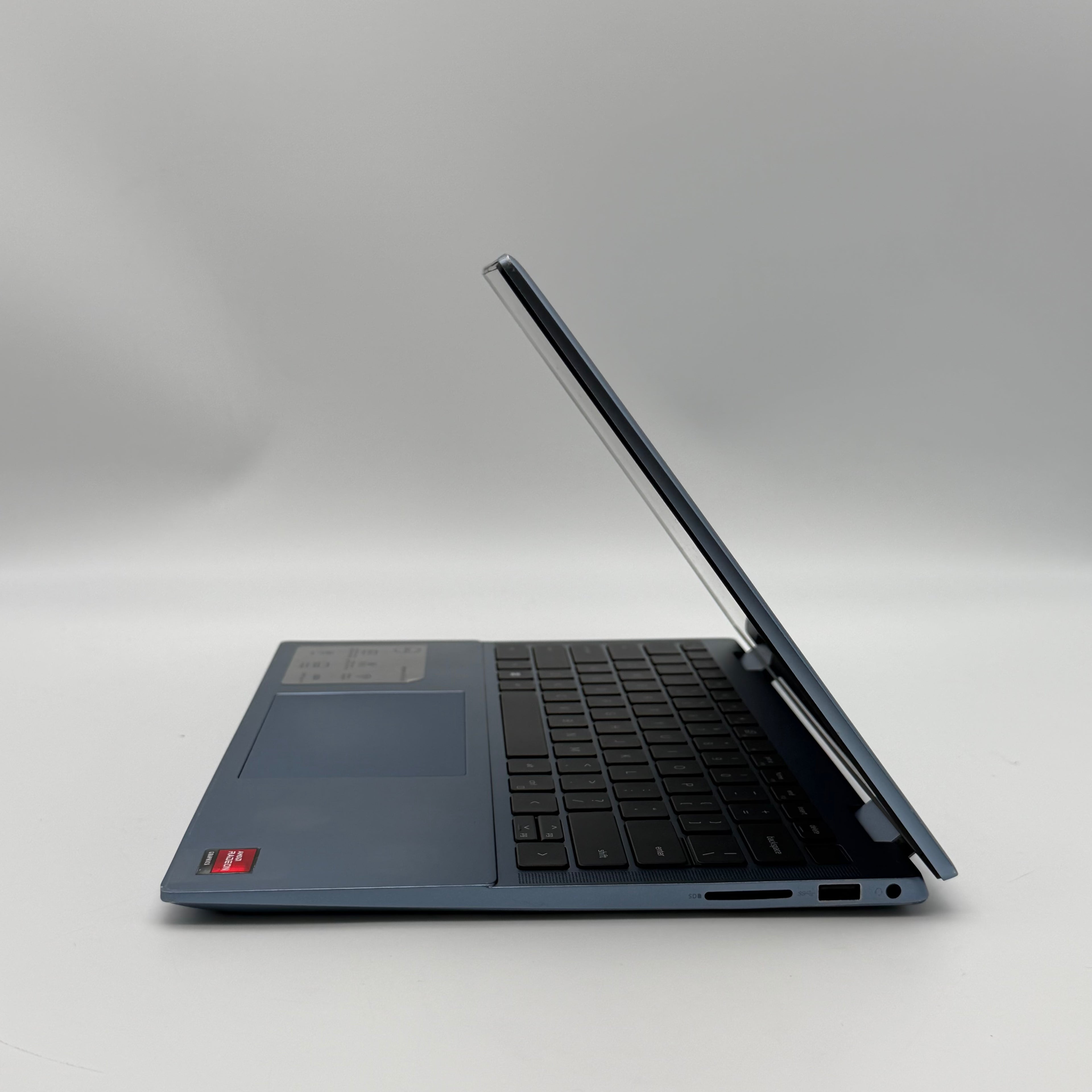 Dell Inspiron 14 7435 Laptop Ryzen 5 7530U 8GB RAM 512GB SSD For Parts Only