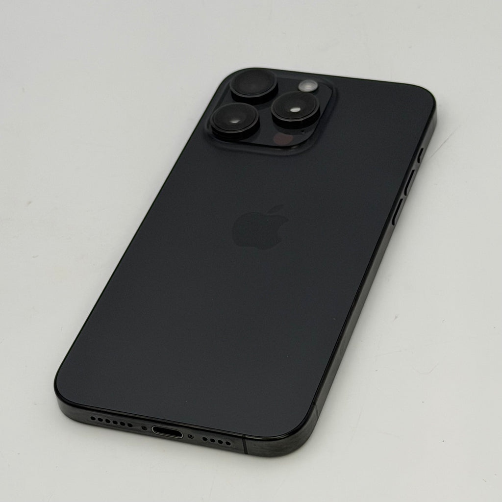 Apple iPhone 15 Pro Max 256GB Space Gray NU663LL/A