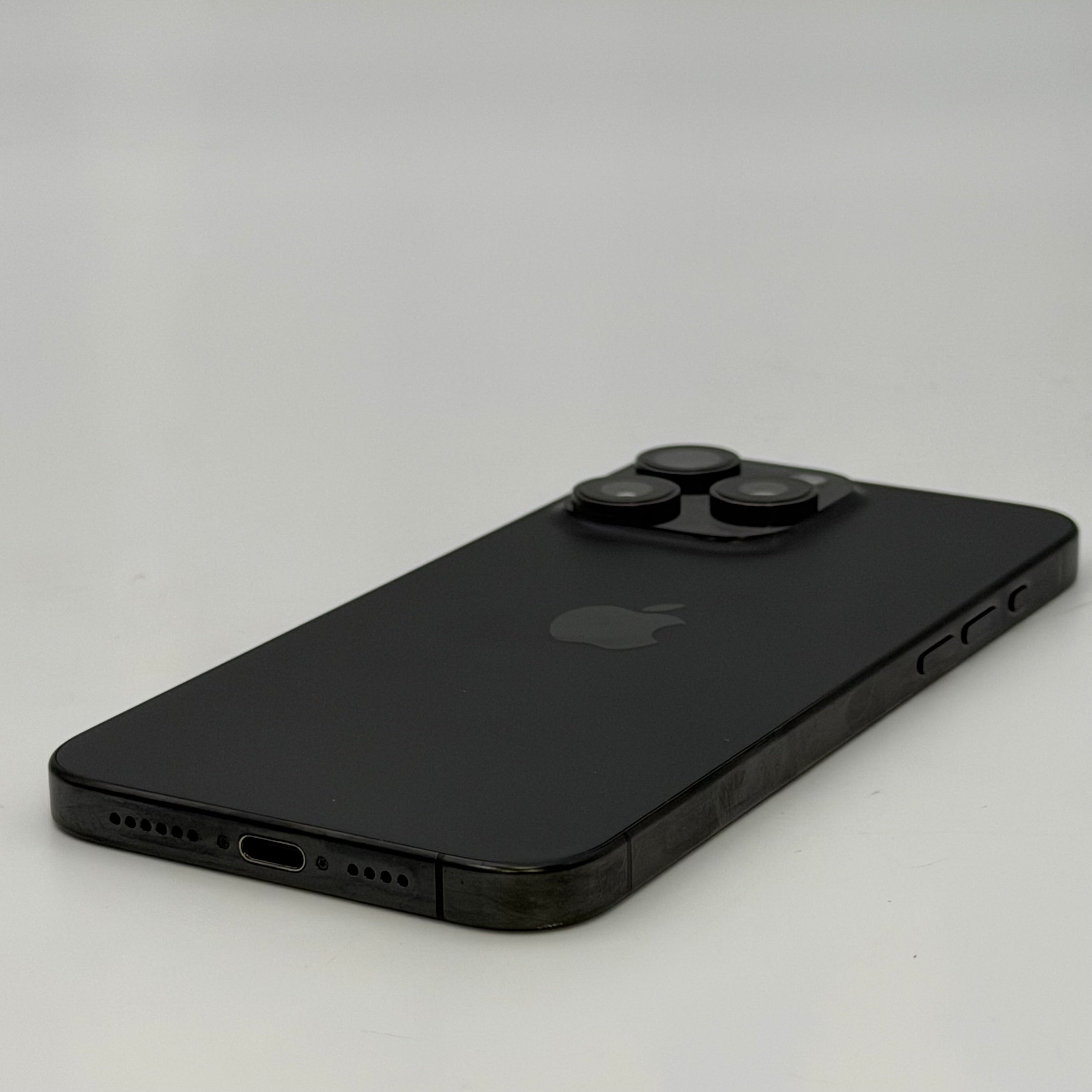 Apple iPhone 15 Pro Max 256GB Space Gray NU663LL/A