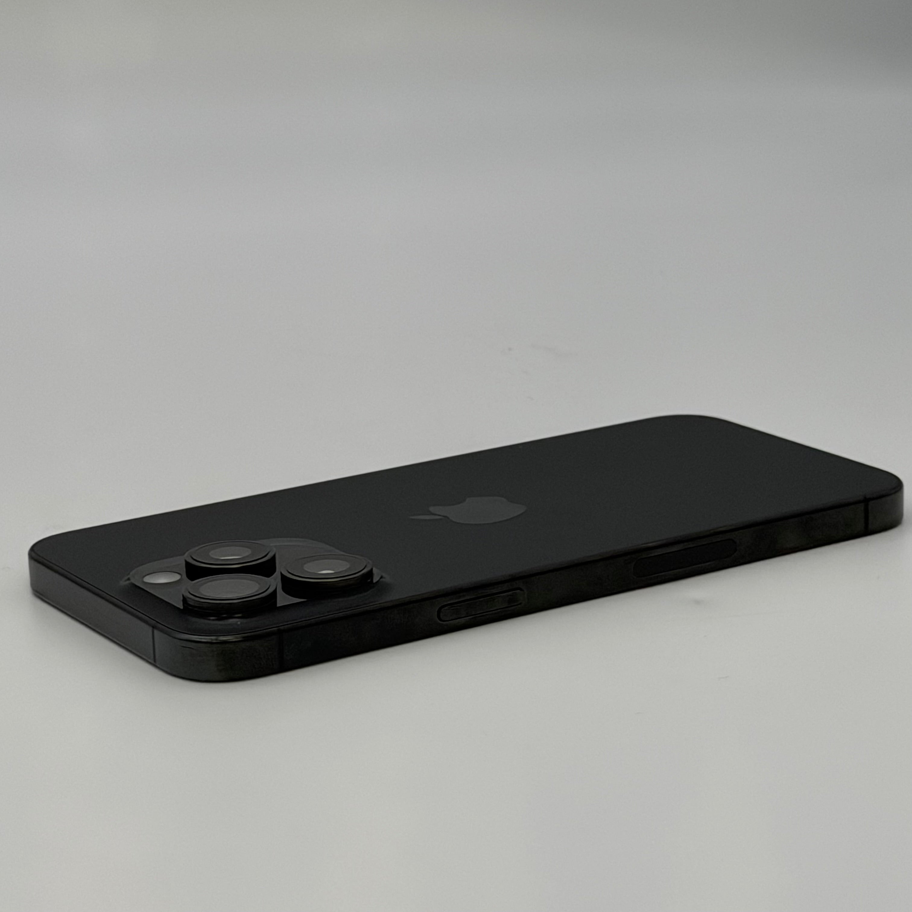 Apple iPhone 15 Pro Max 256GB Space Gray NU663LL/A