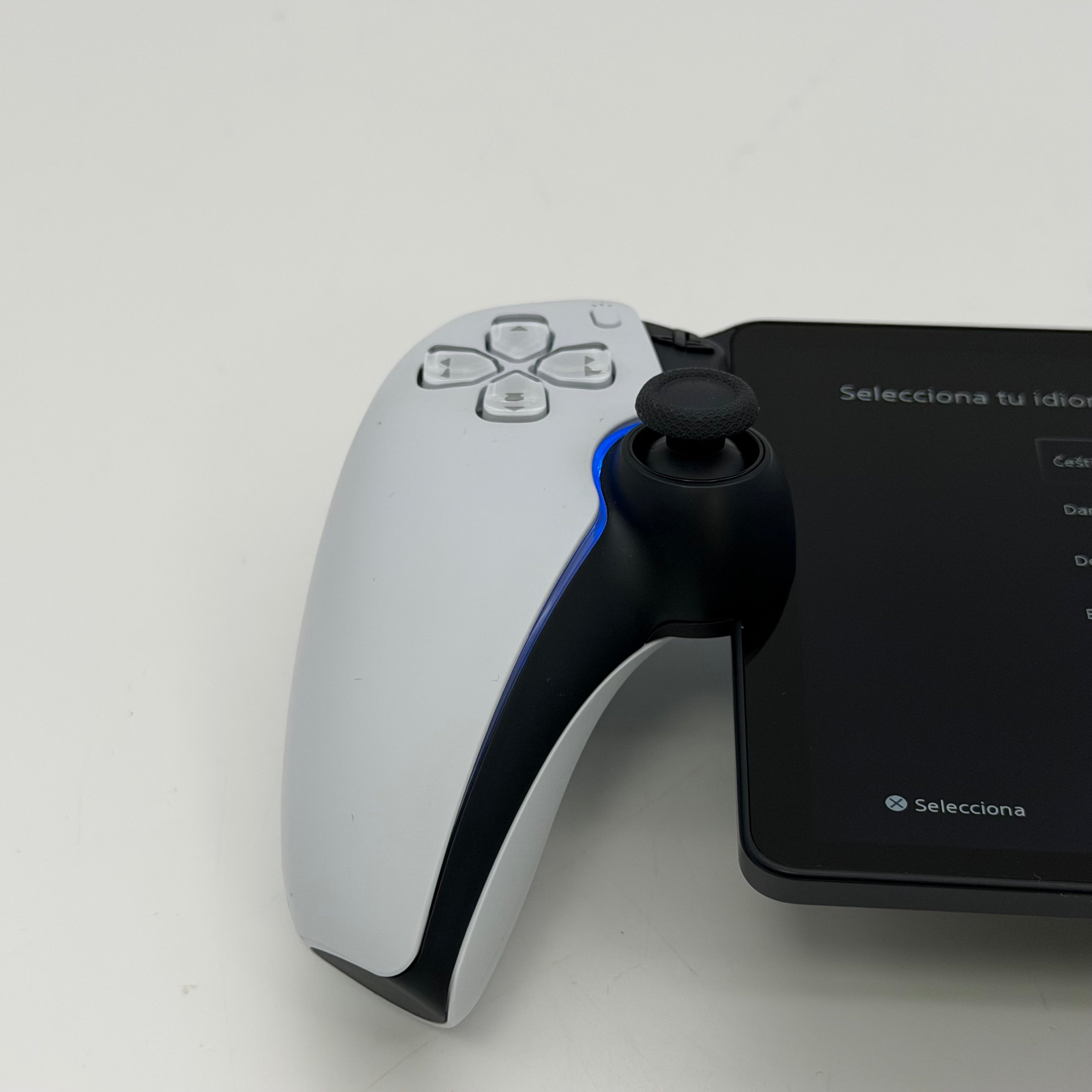 Sony PlayStation 5 PS5 PlayStation Portal White CFI-Y1001 with Case