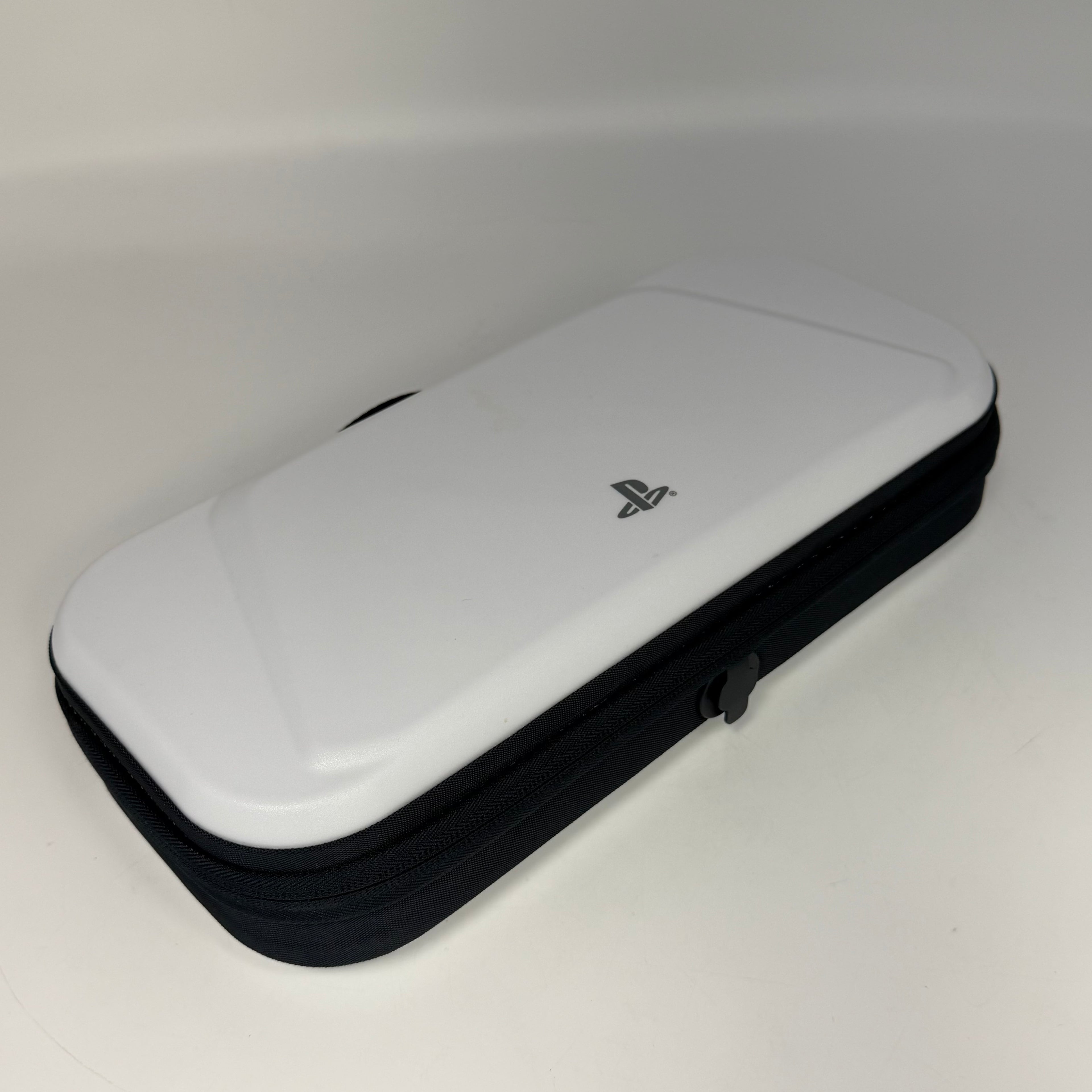 Sony PlayStation 5 PS5 PlayStation Portal White CFI-Y1001 with Case