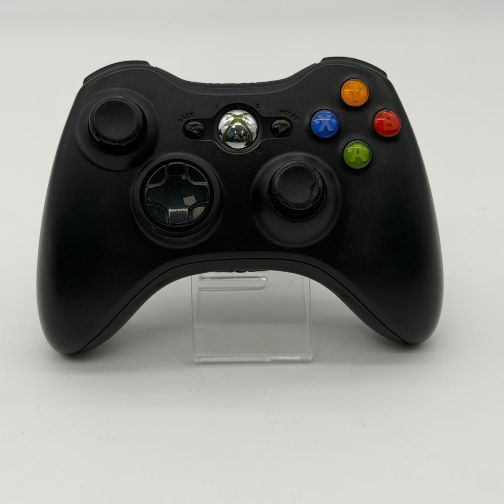 Microsoft Xbox 360 S (1439) 2010 Black 4GB + Kinect Sensor + 4 Games