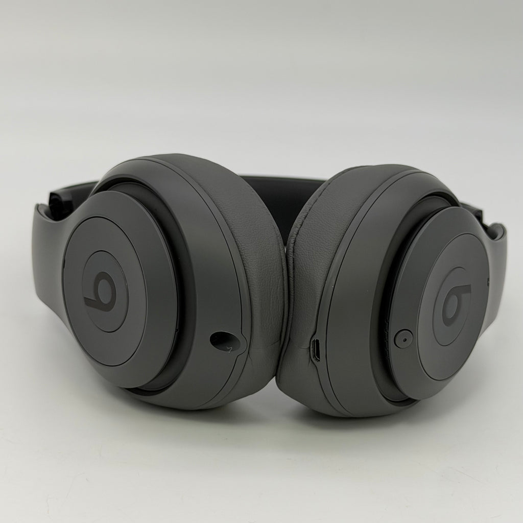 Beats by Dr. Dre Studio3 Wireless Over-Ear Headphones Gray