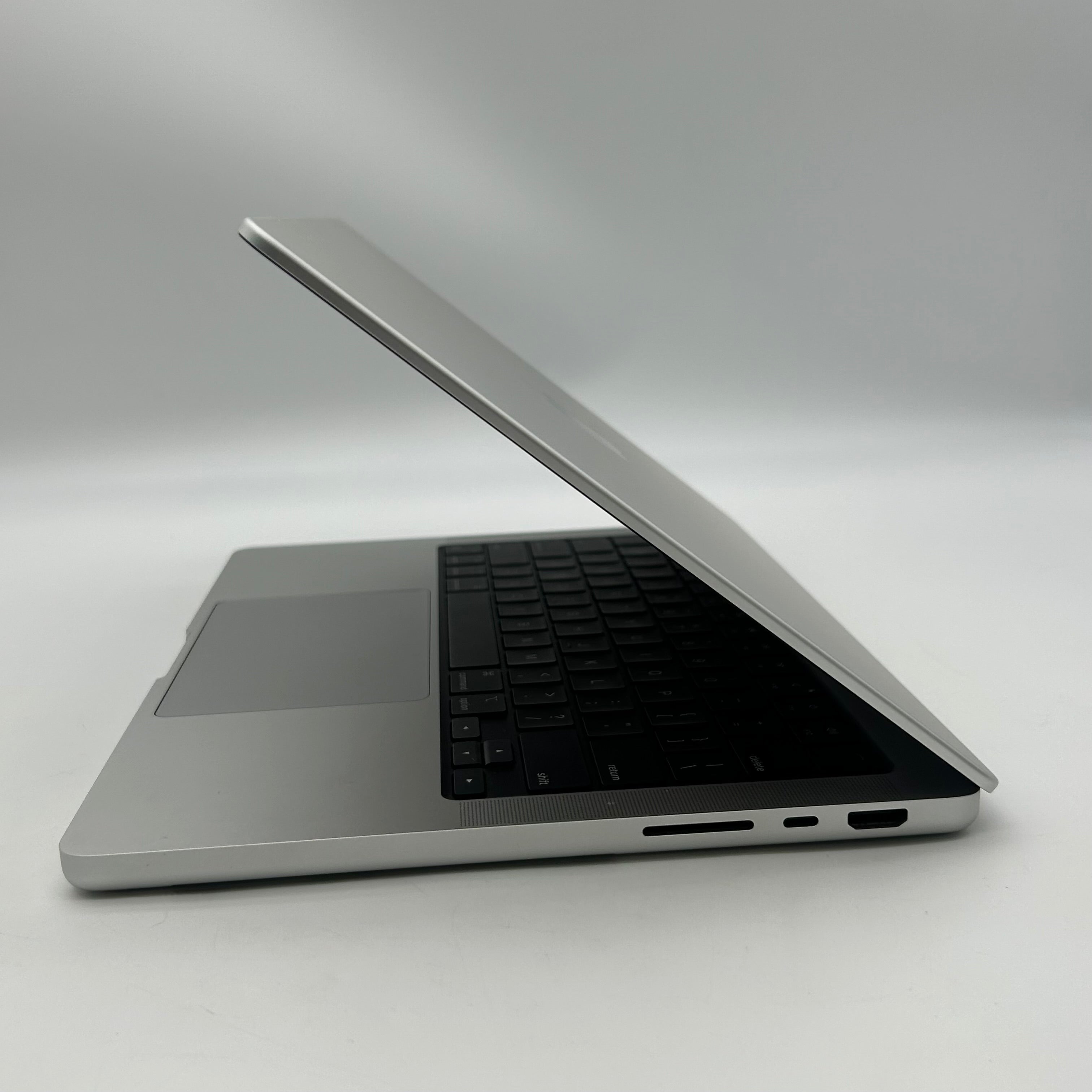 Apple MacBook Pro 14" M4 4.4GHz 16GB RAM 1TB SSD A3112 100%BH - OPEN BOX