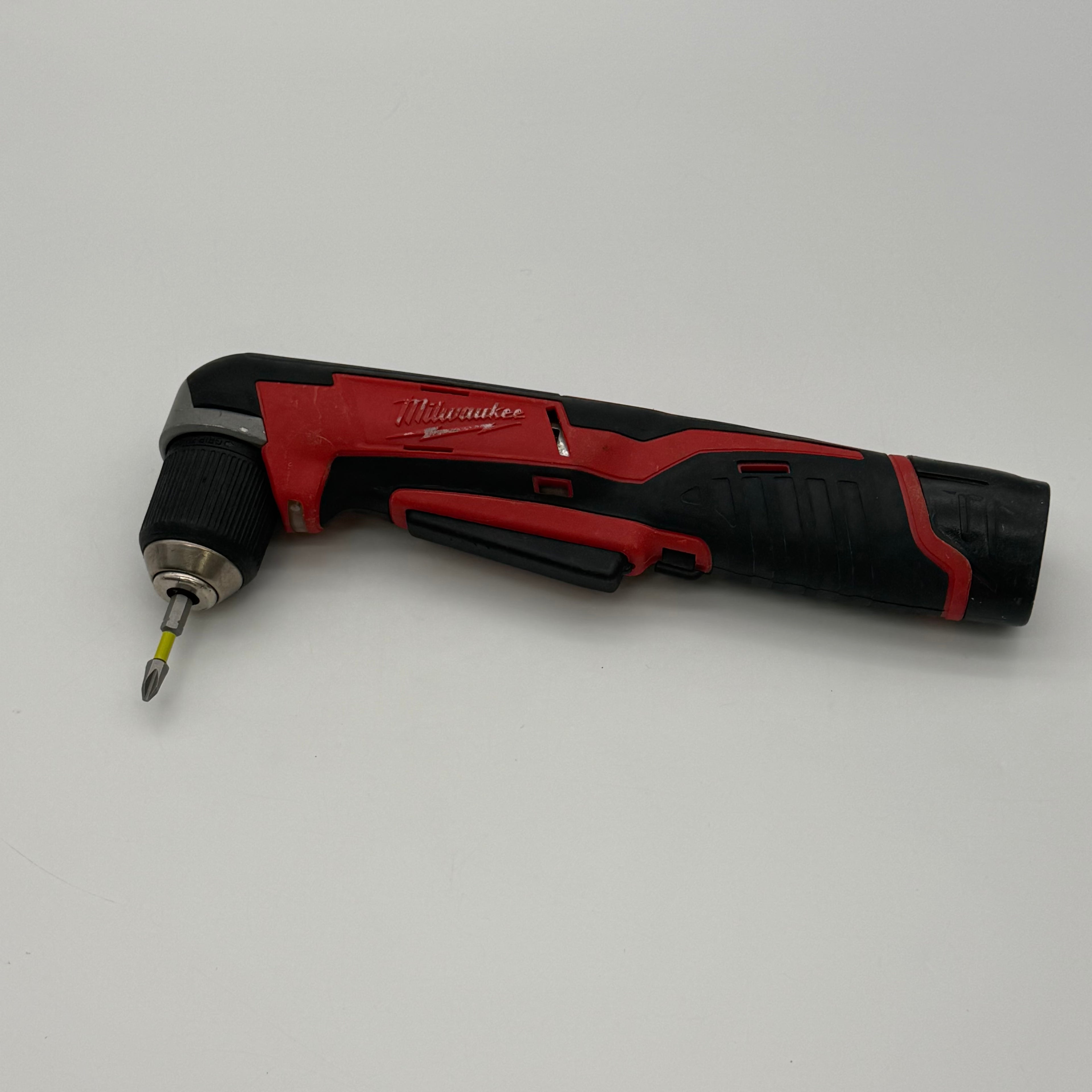 Milwaukee 2415-20 M12 12V 3/8-Inch Cordless Right Angle Drill with M12 Charger and Drill Bit  TESTED