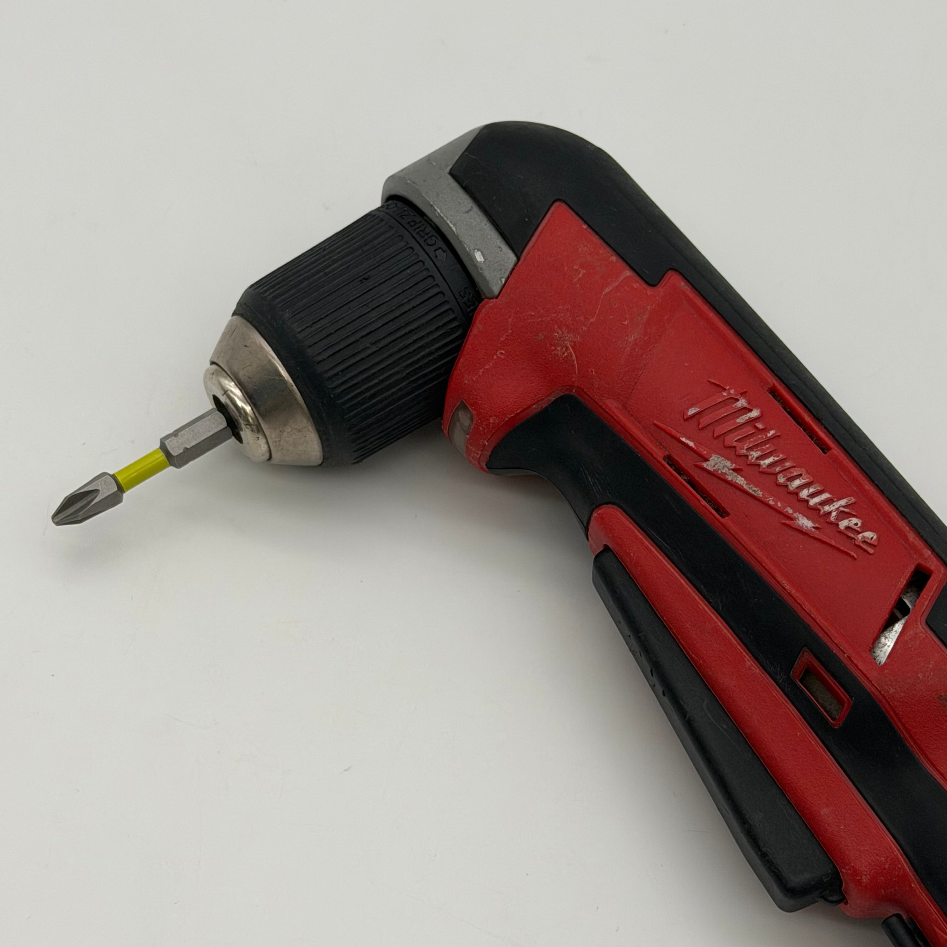 Milwaukee 2415-20 M12 12V 3/8-Inch Cordless Right Angle Drill with M12 Charger and Drill Bit  TESTED