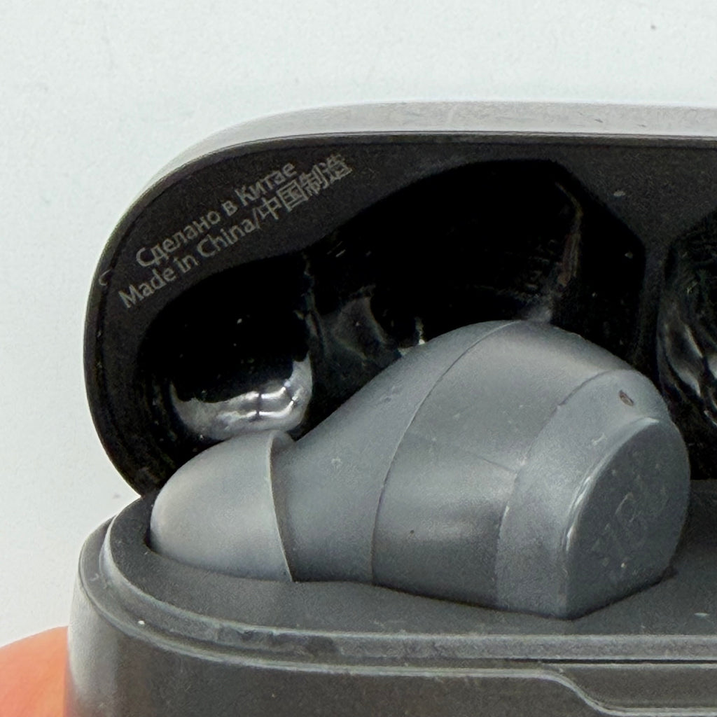 JBL Club 700BT Over-Ear Headphones