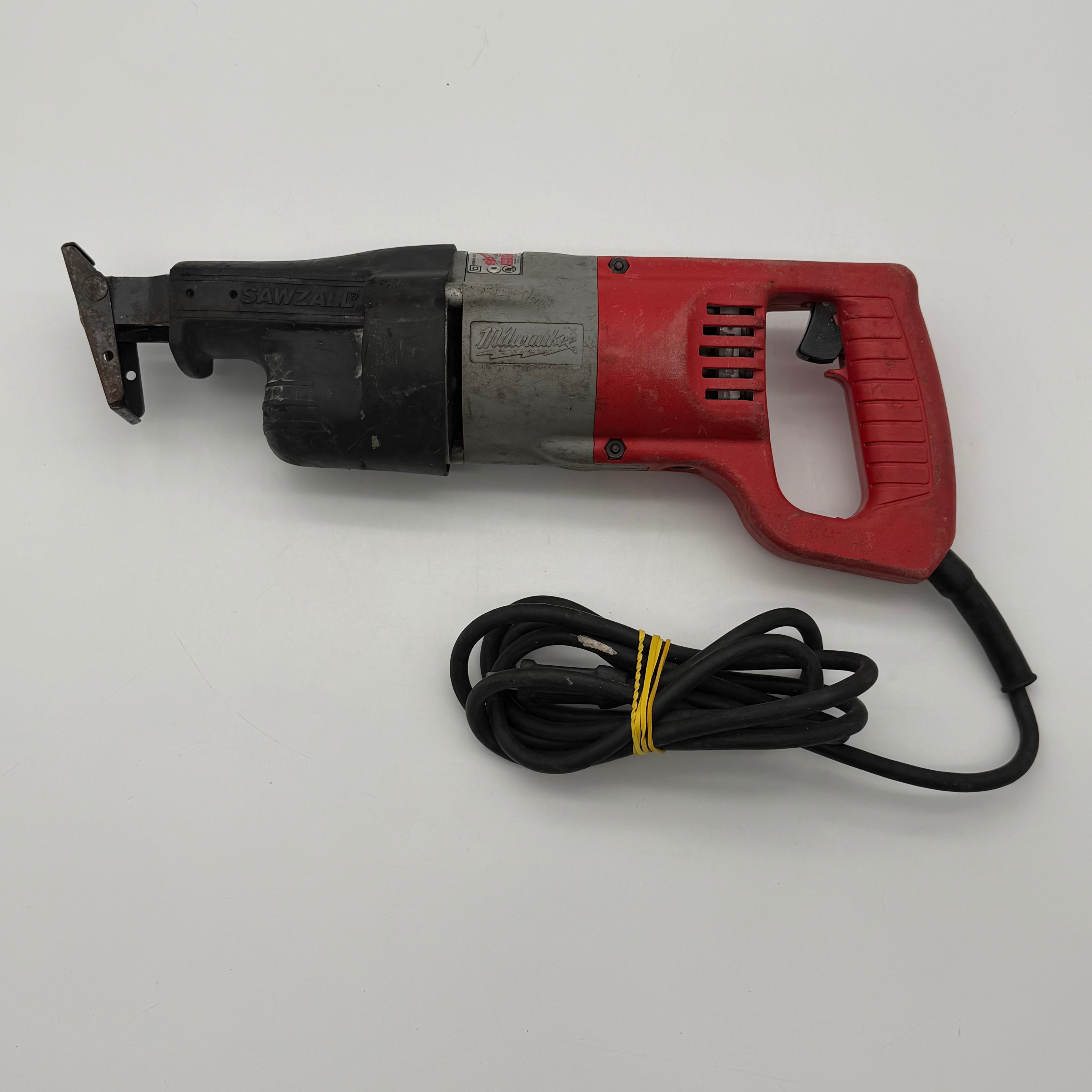 Milwaukee Sawzall 6519-30 Reciprocating Saw 120V Corded Electric 12-Amp TESTED