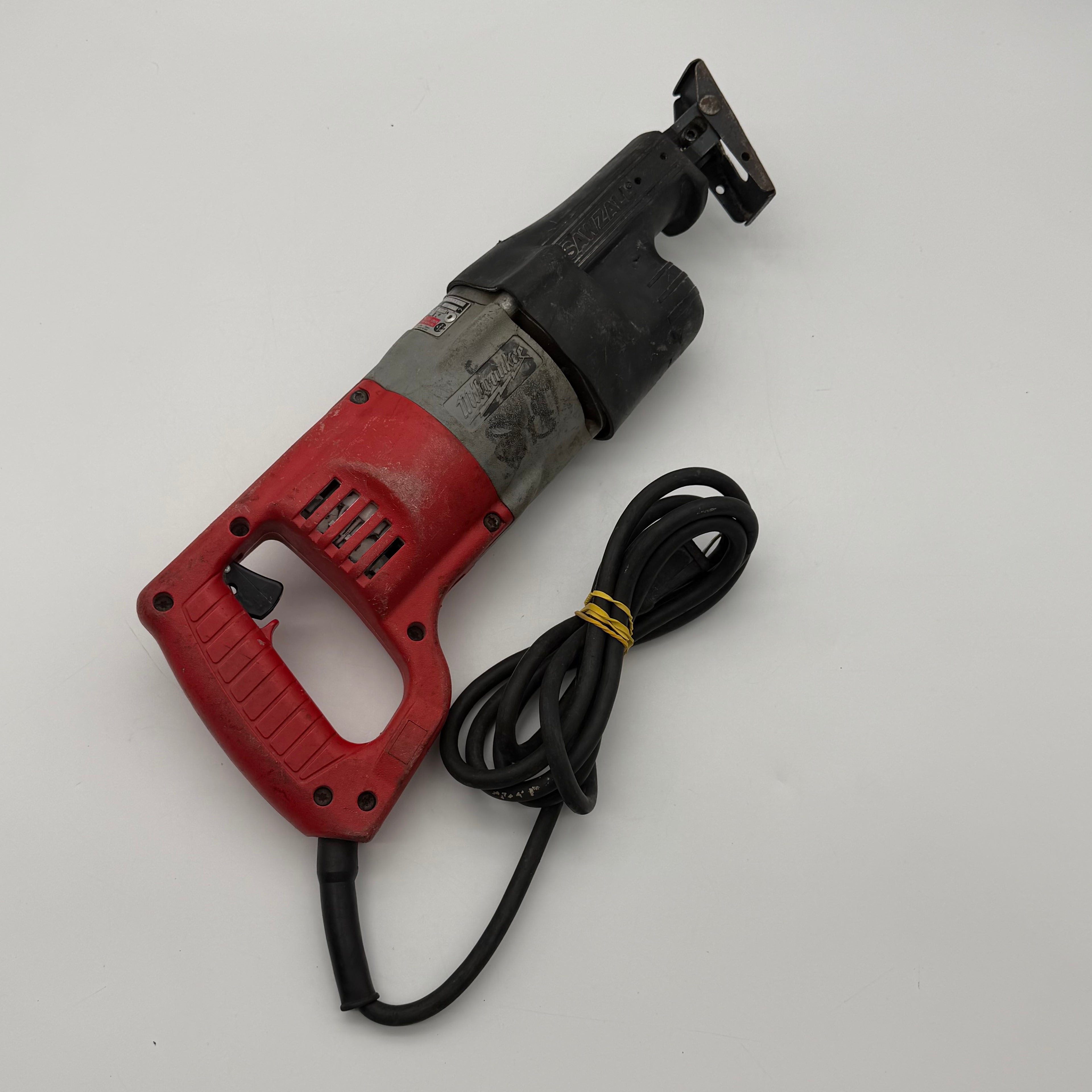 Milwaukee Sawzall 6519-30 Reciprocating Saw 120V Corded Electric 12-Amp TESTED