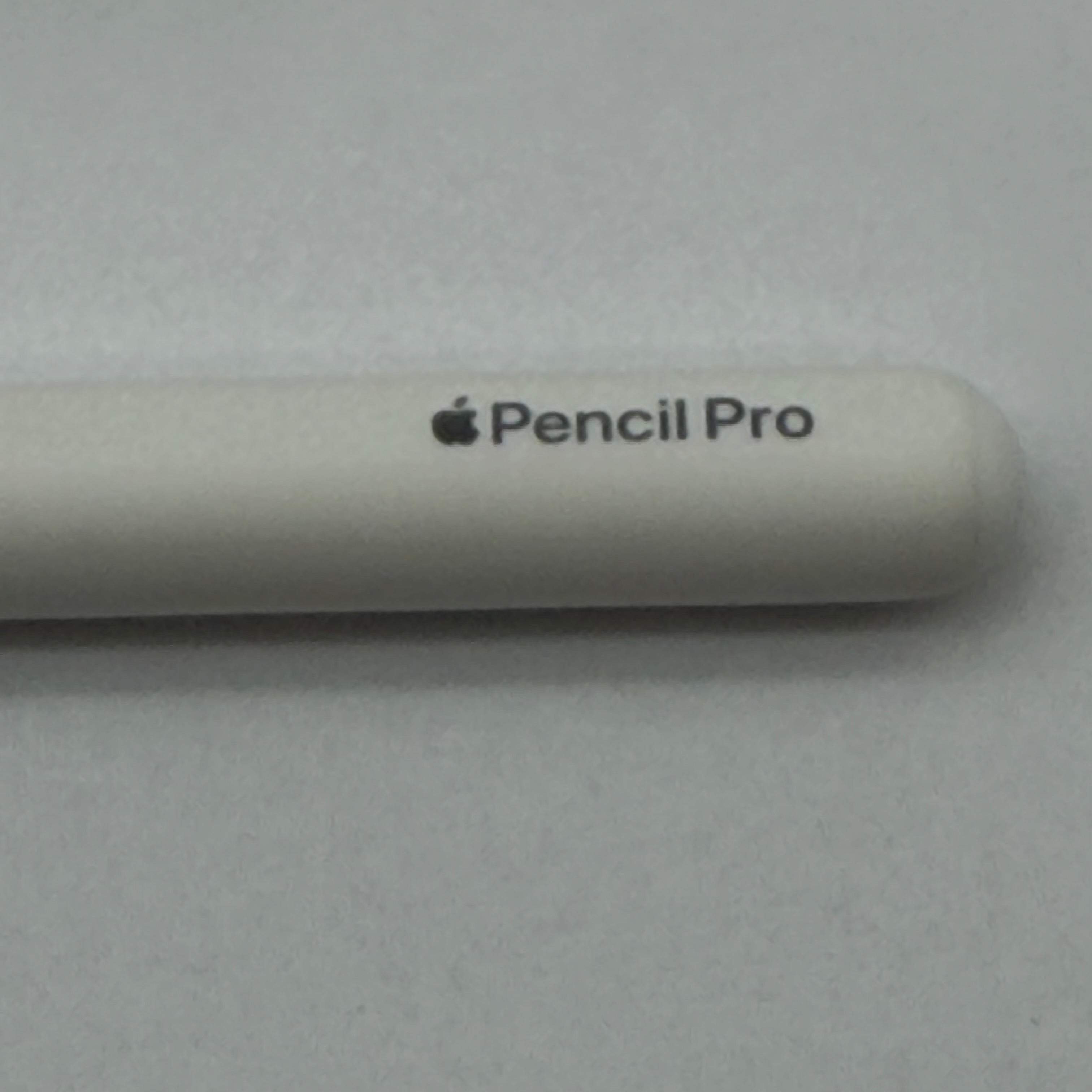 Apple Pencil Pro White MX2D3AM/A- Model A2538, Good Condition, with Original Box