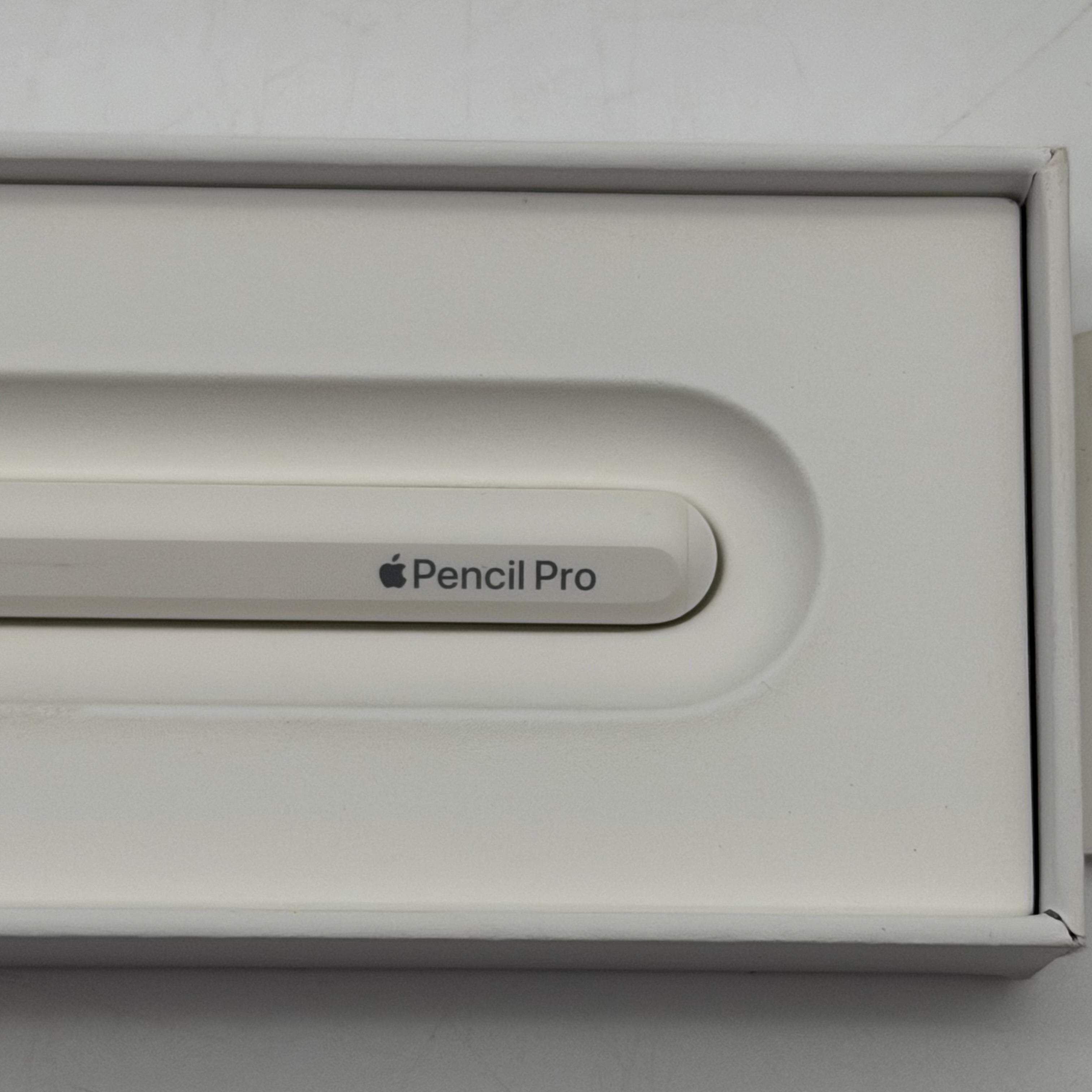 Apple Pencil Pro White MX2D3AM/A- Model A2538, Good Condition, with Original Box
