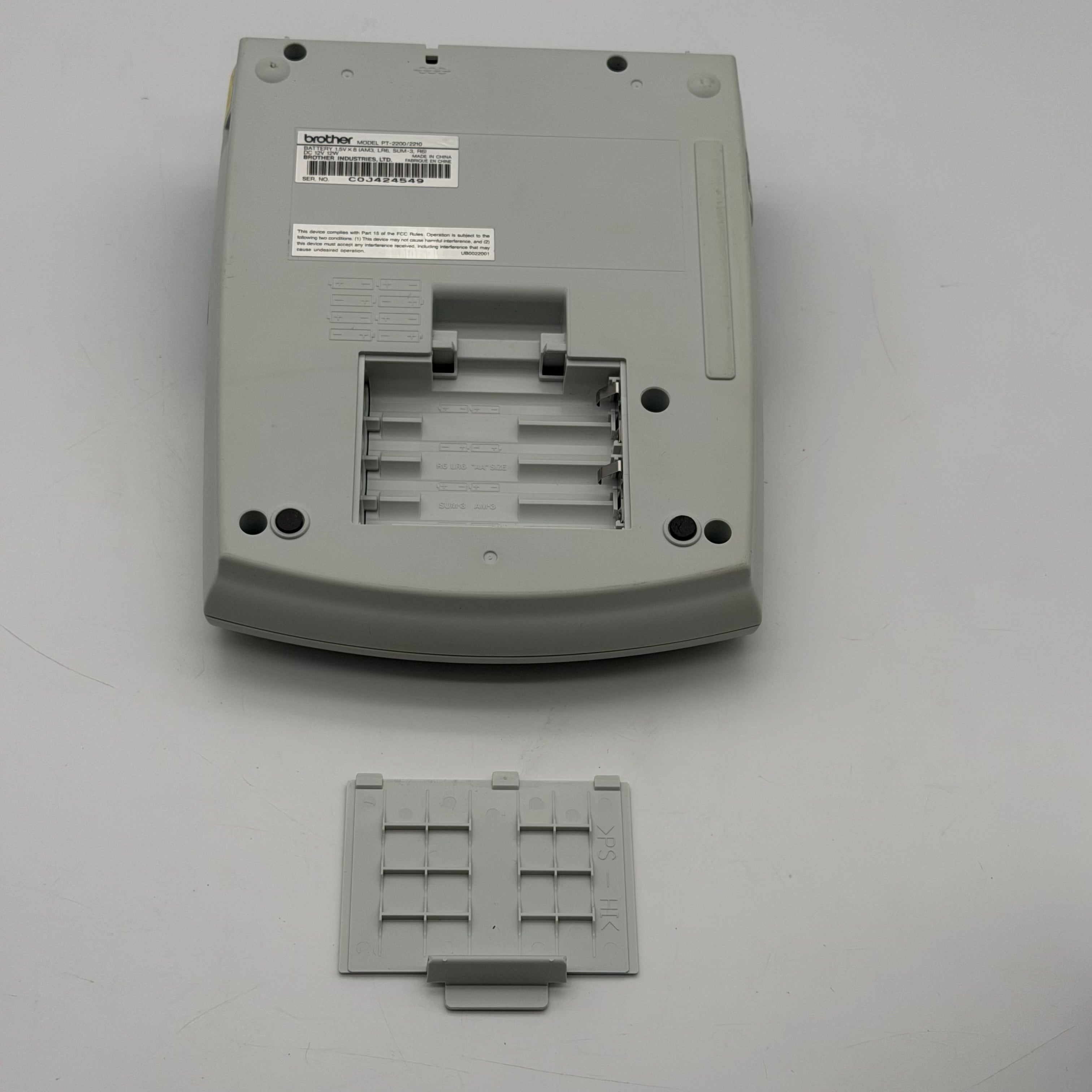 Brother P-Touch PT-2210 / PT-2200 Deluxe Label Maker with tape - Tested